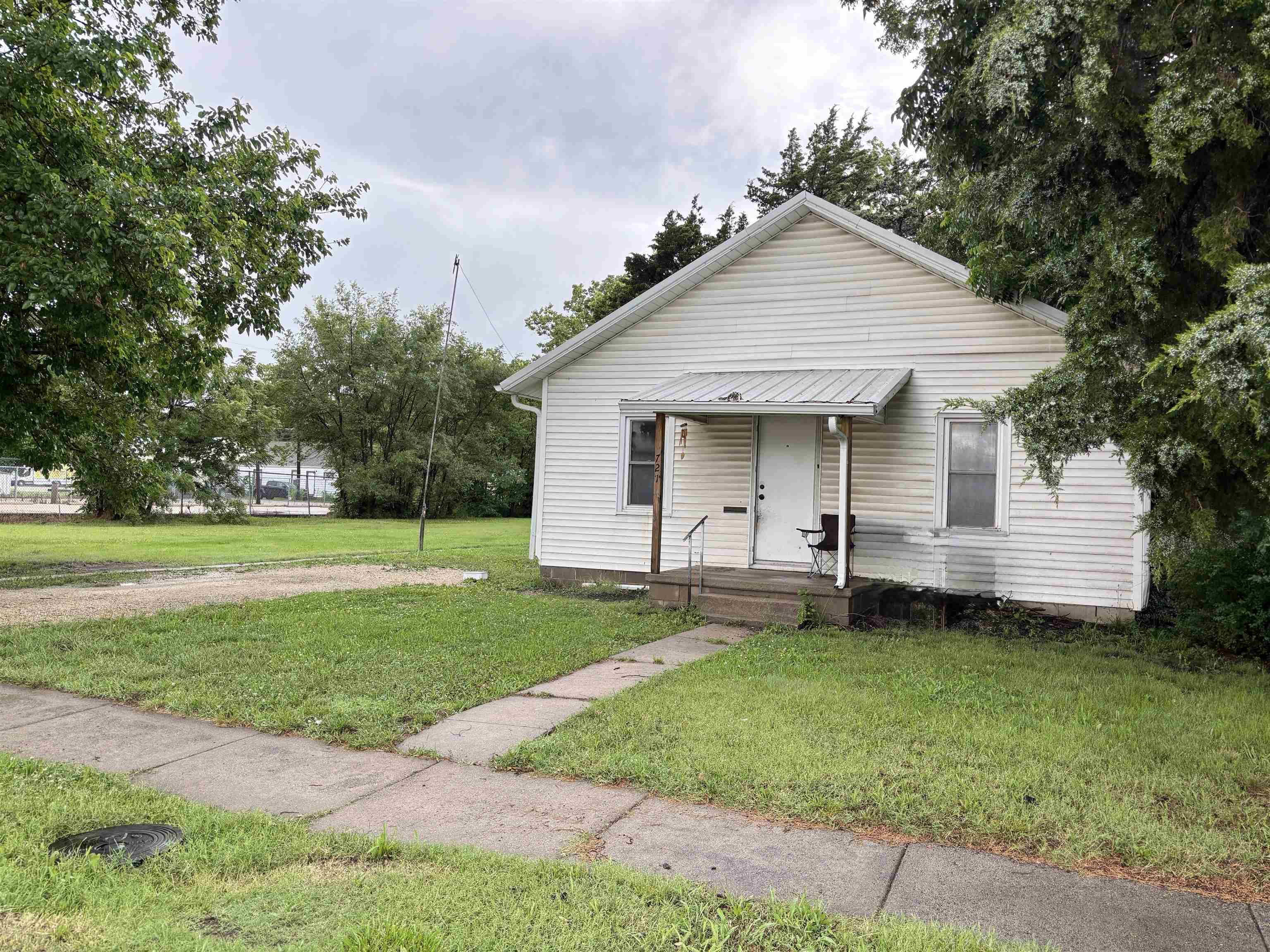 721 N Star St, El Dorado, KS 67042