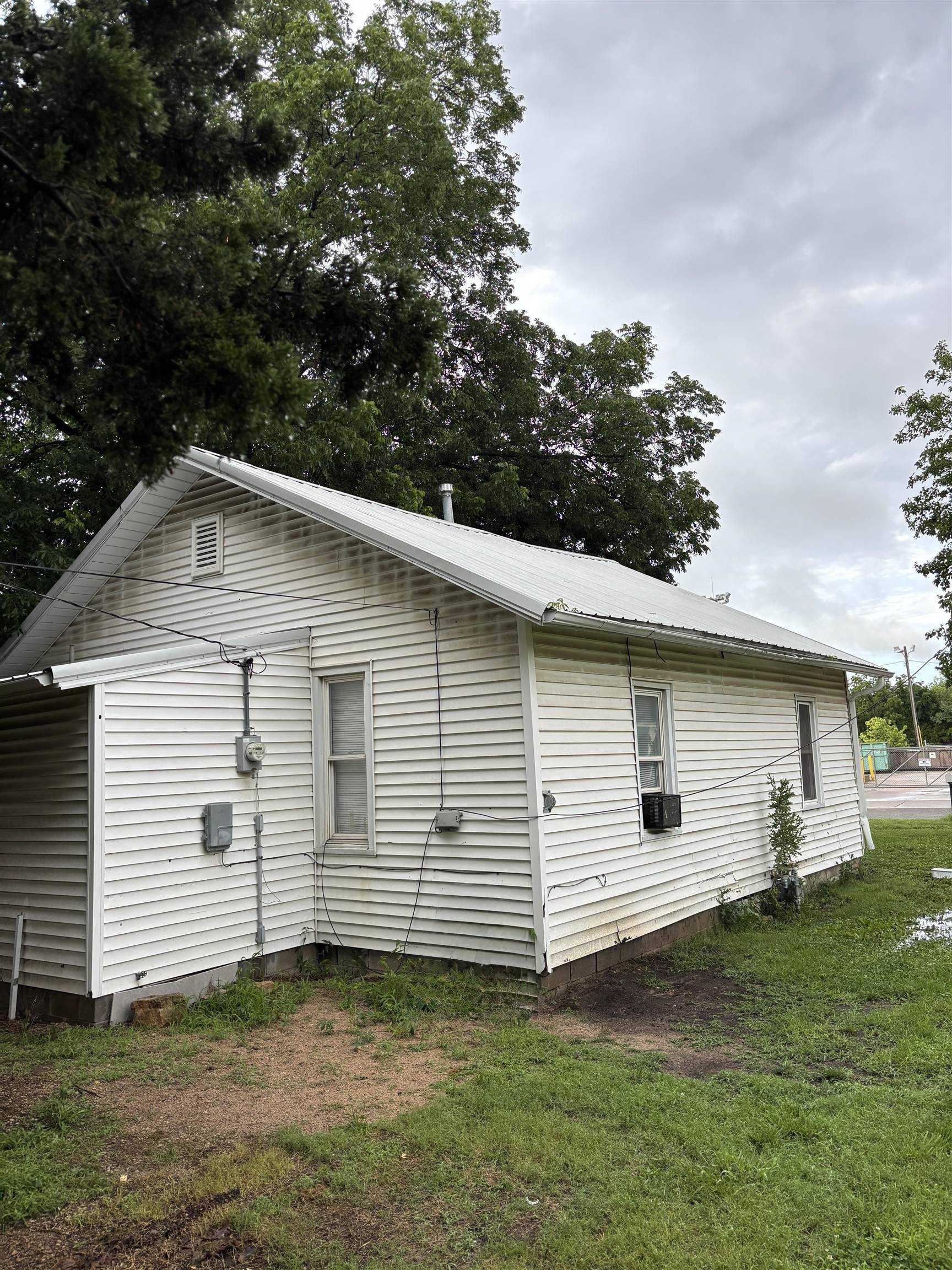 721 N Star St, El Dorado, KS 67042