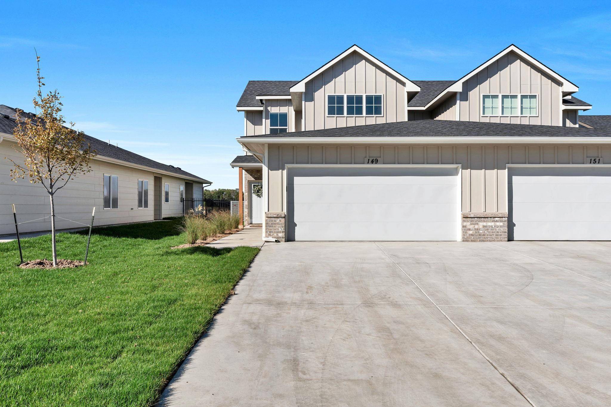226 & 228 N Gowen St, Goddard, KS 67052