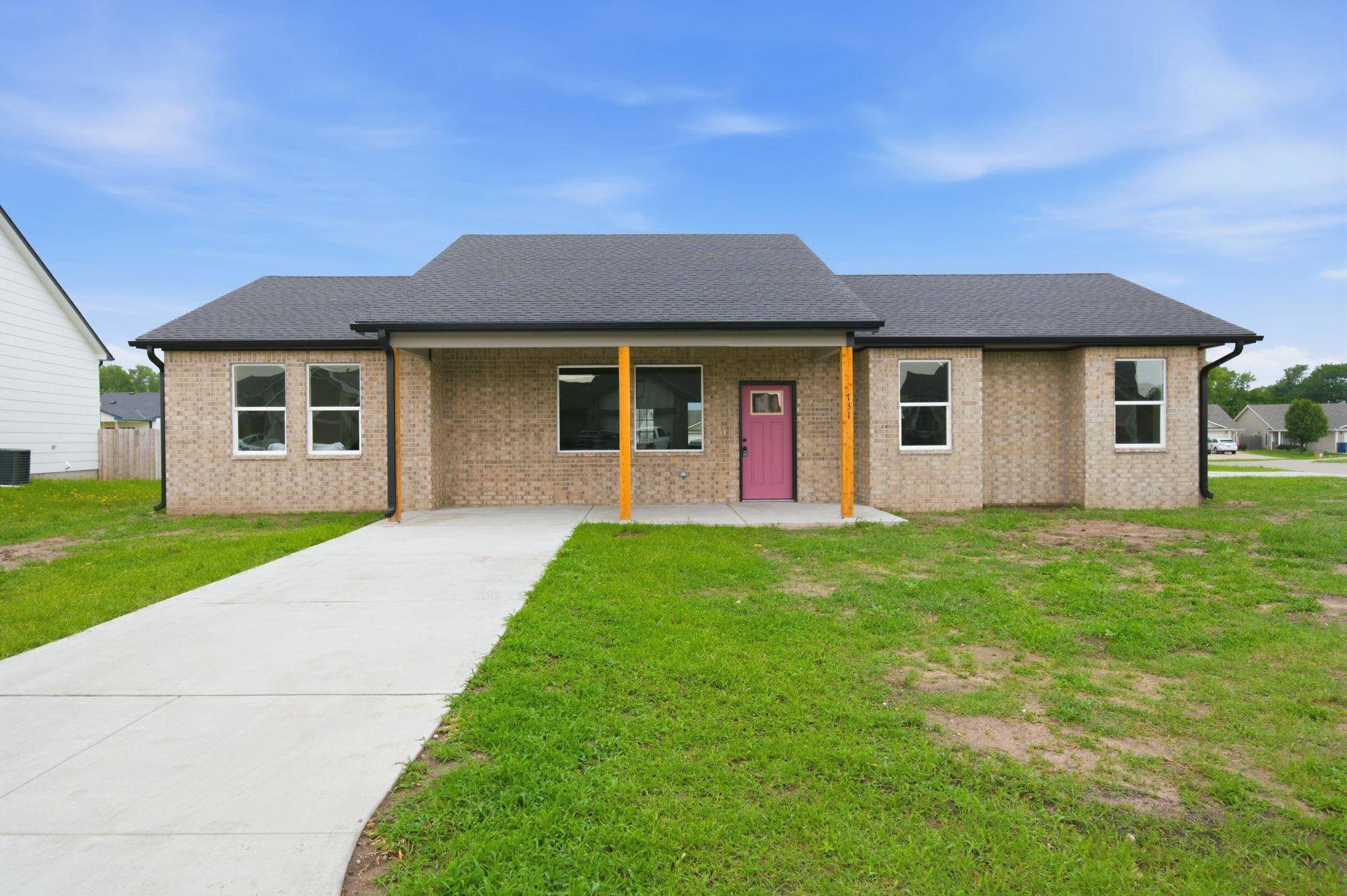 731 N Wakefield Ave, Valley Center, KS 67147