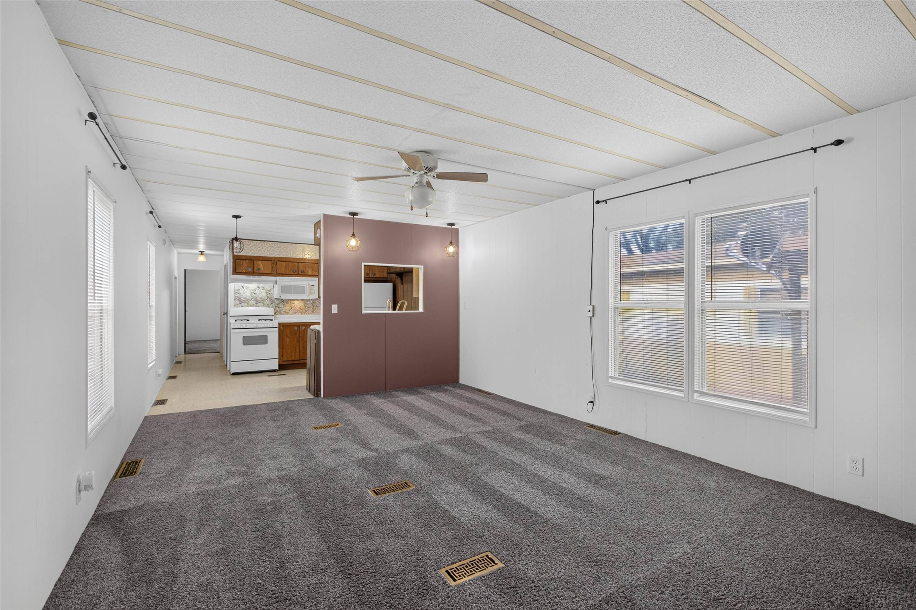 607 E Highland, Towanda, KS 67144