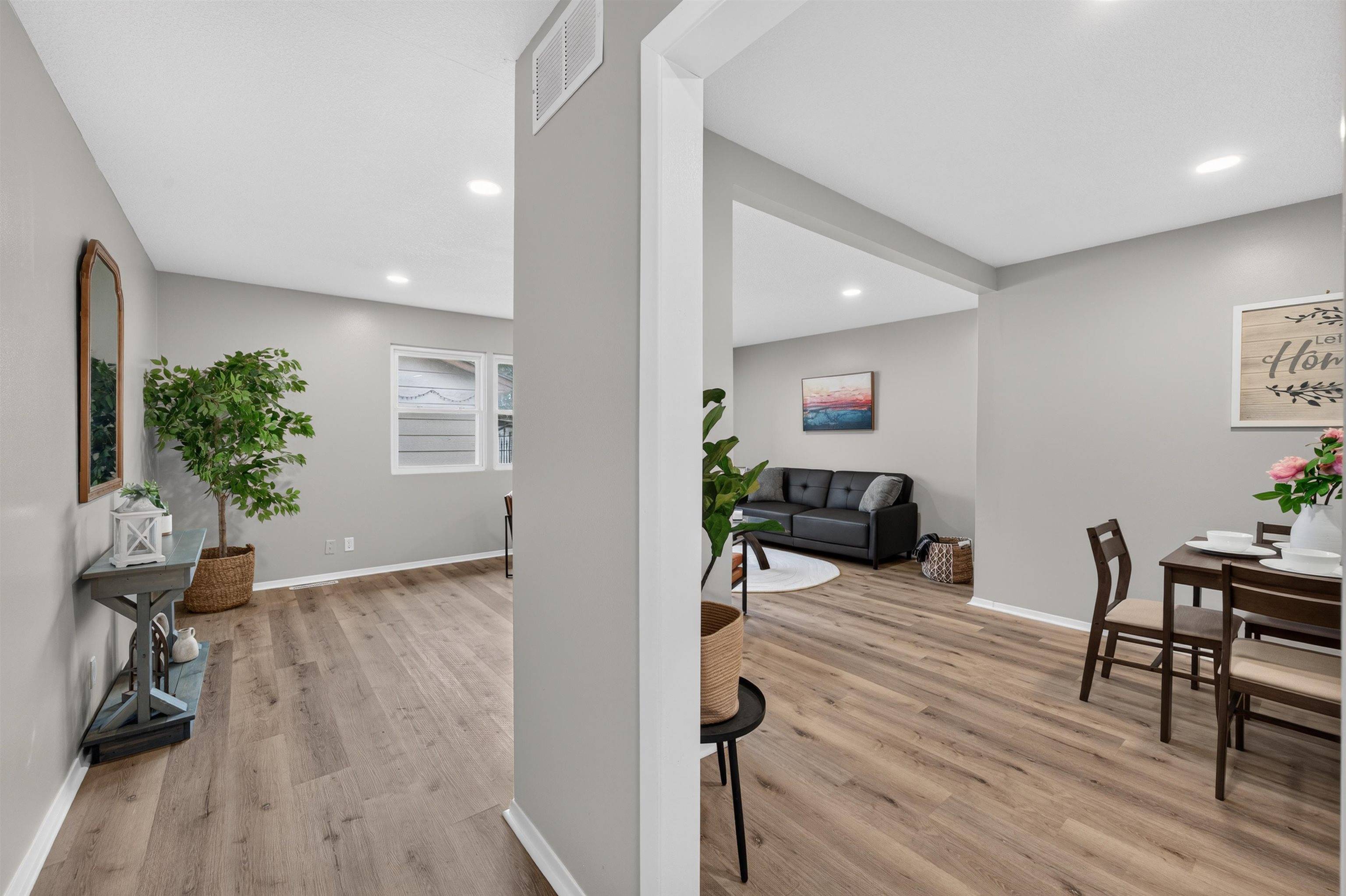3321 S Kessler Ave, Wichita, KS 67217