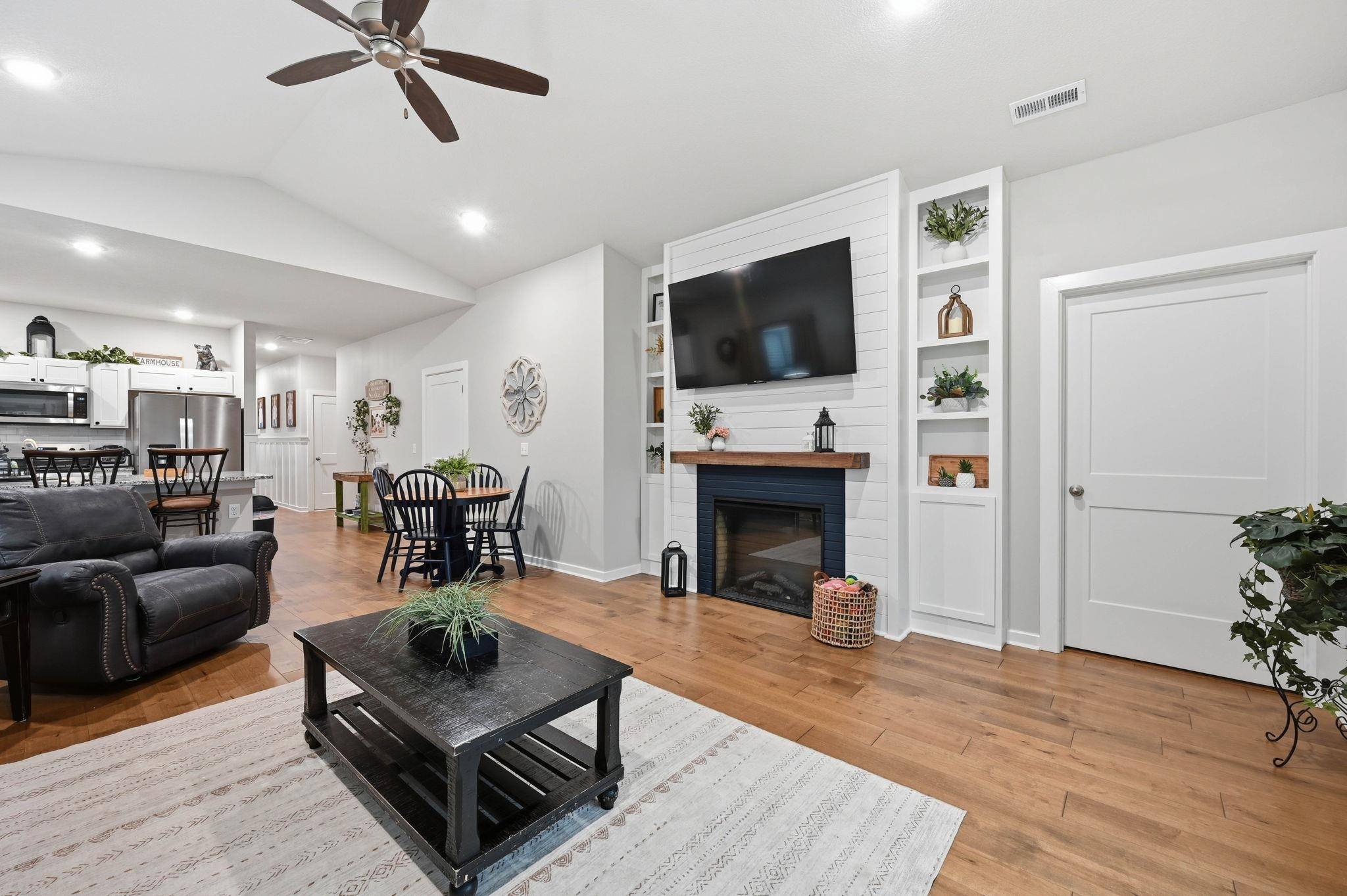 337 N Woodstone St, Derby, KS 67037-7814