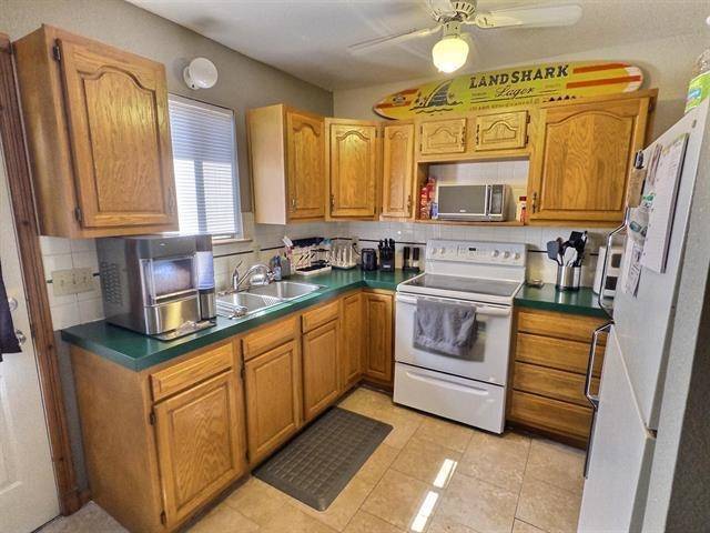 205 S 4th St, Mulvane, KS 67110