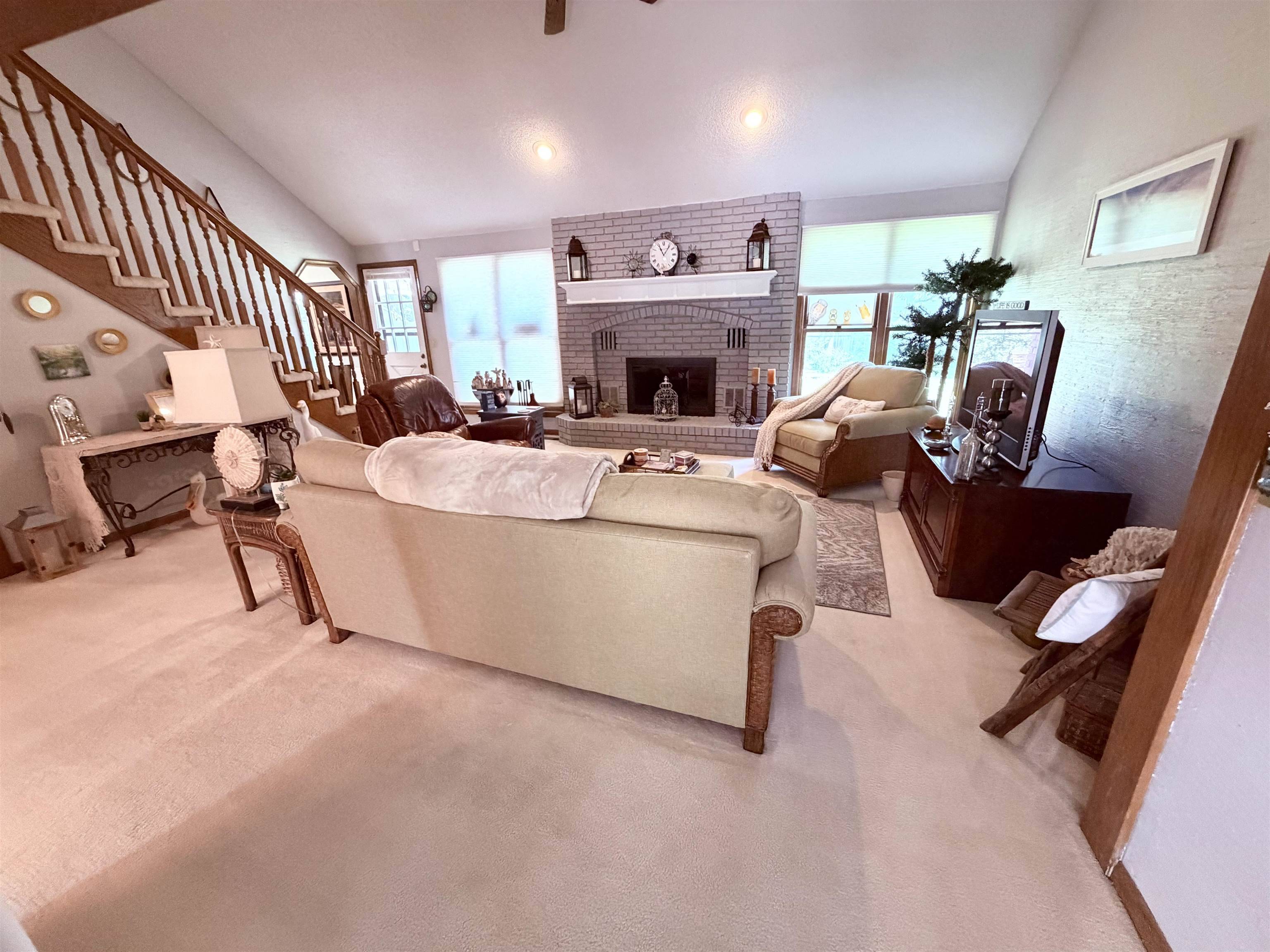 4610 N Farmstead Ct., Bel Aire, KS 67220