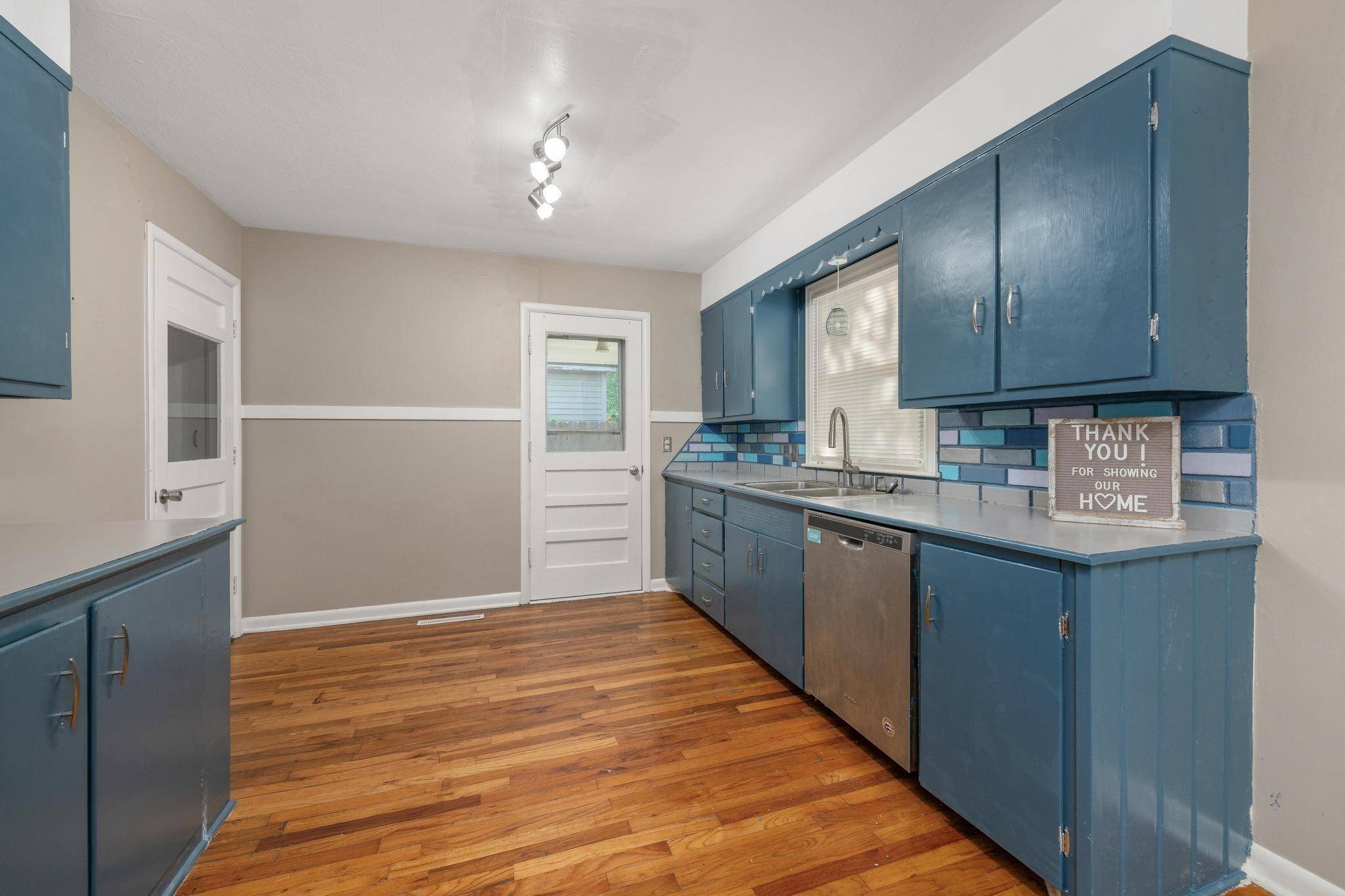 544 S Sylvan, Wichita, KS 67218