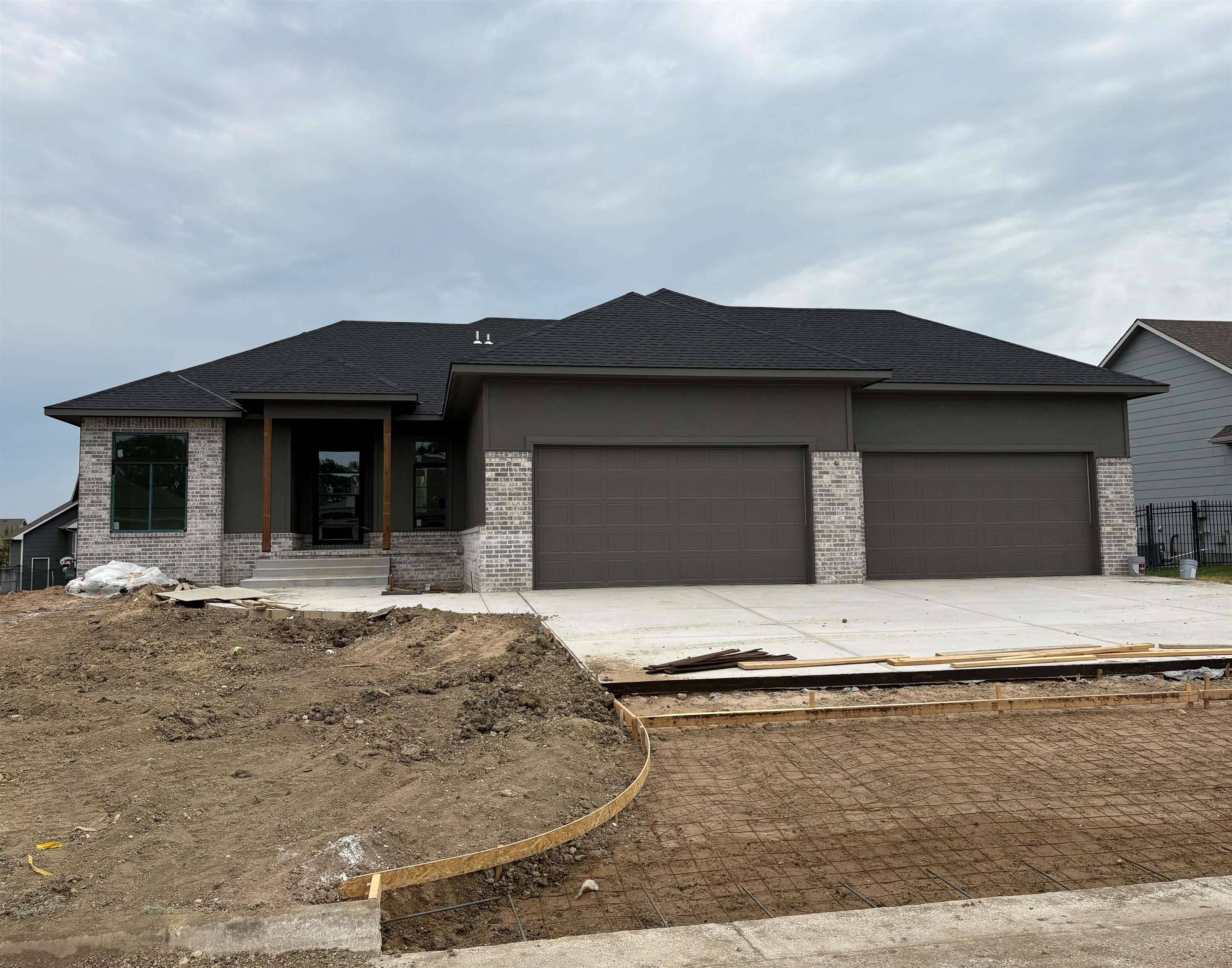 1526 N Shadow Rock Dr, Andover, KS 67002