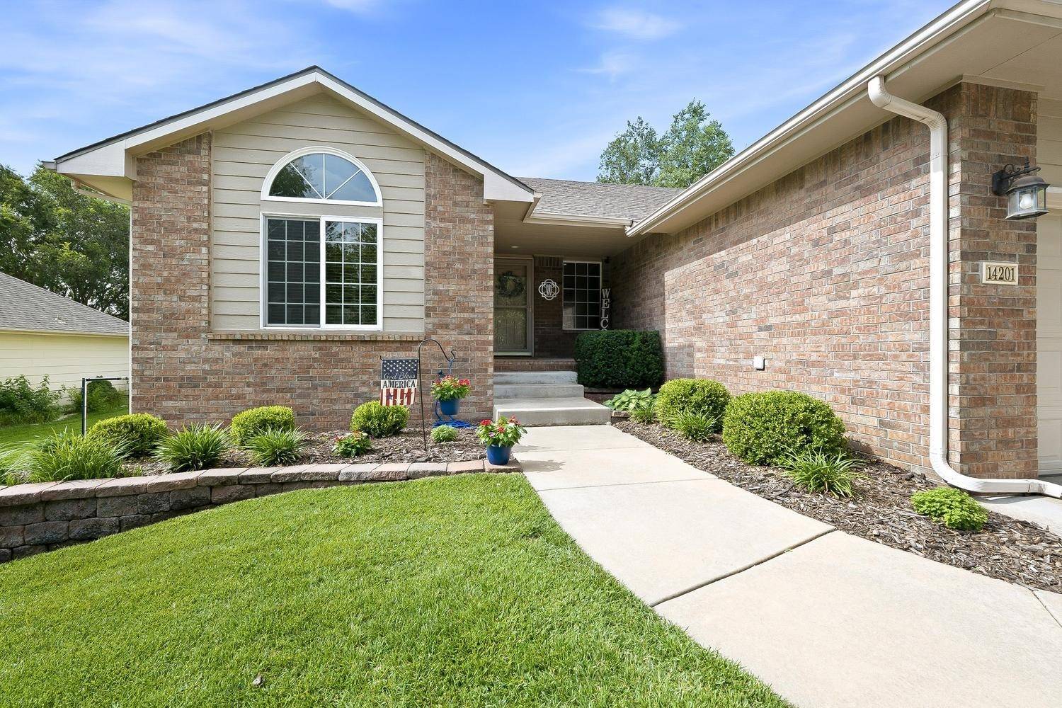 14201 W Valley Hi Rd, Wichita, KS 67235