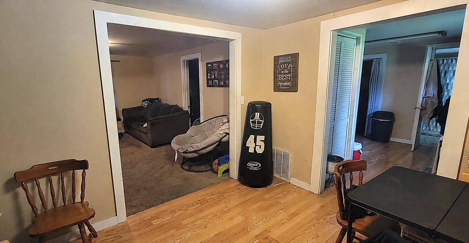 131 Glendale, Newton, KS 67114
