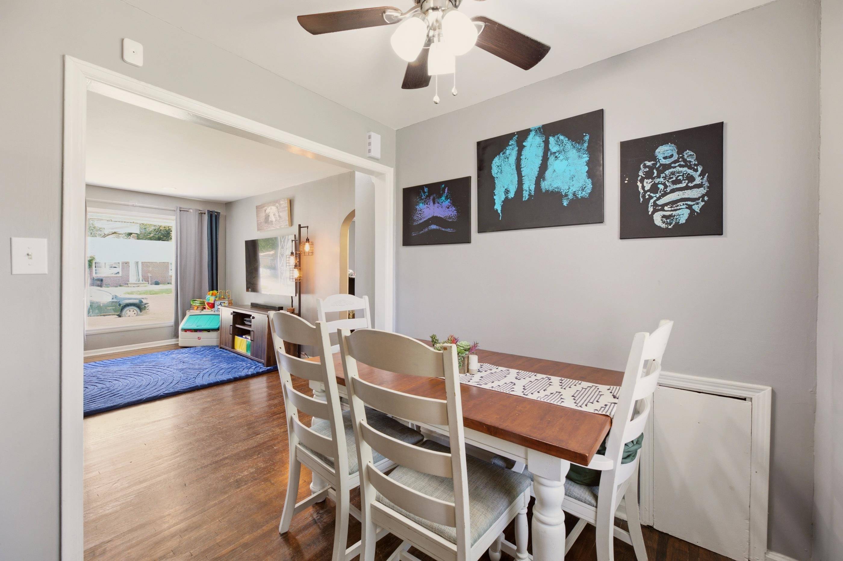831 S Christine Ave, Wichita, KS 67218