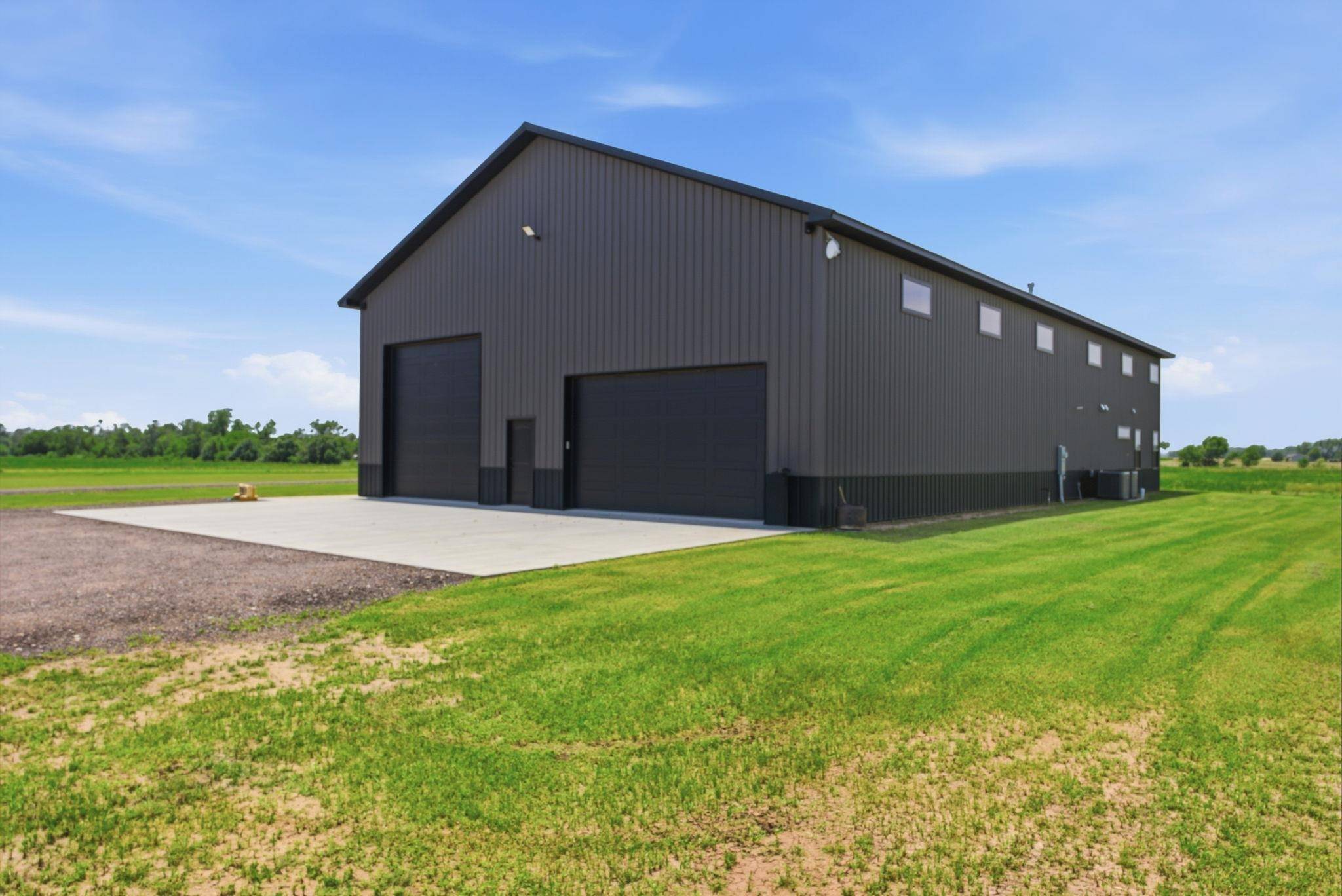 16078 E Bluff St, Cheney, KS 67025