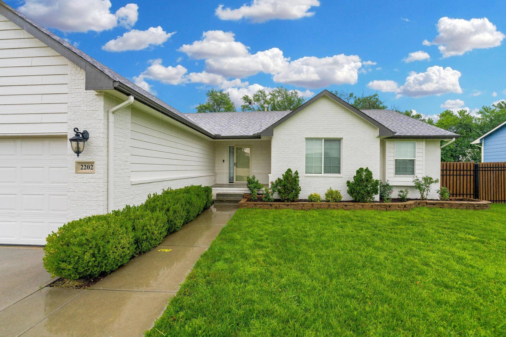 2202 S Cranbrook, Wichita, KS 67207