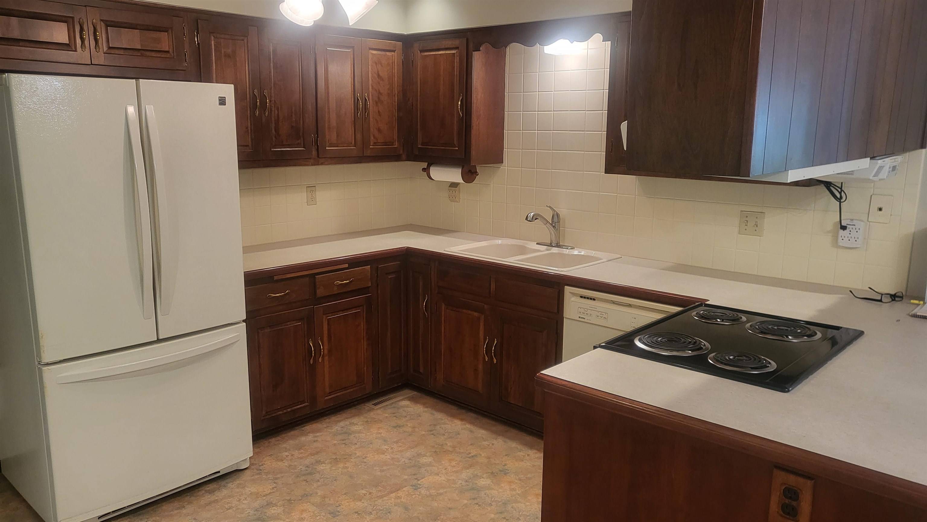 840 Trinity Court, Newton, KS 67114
