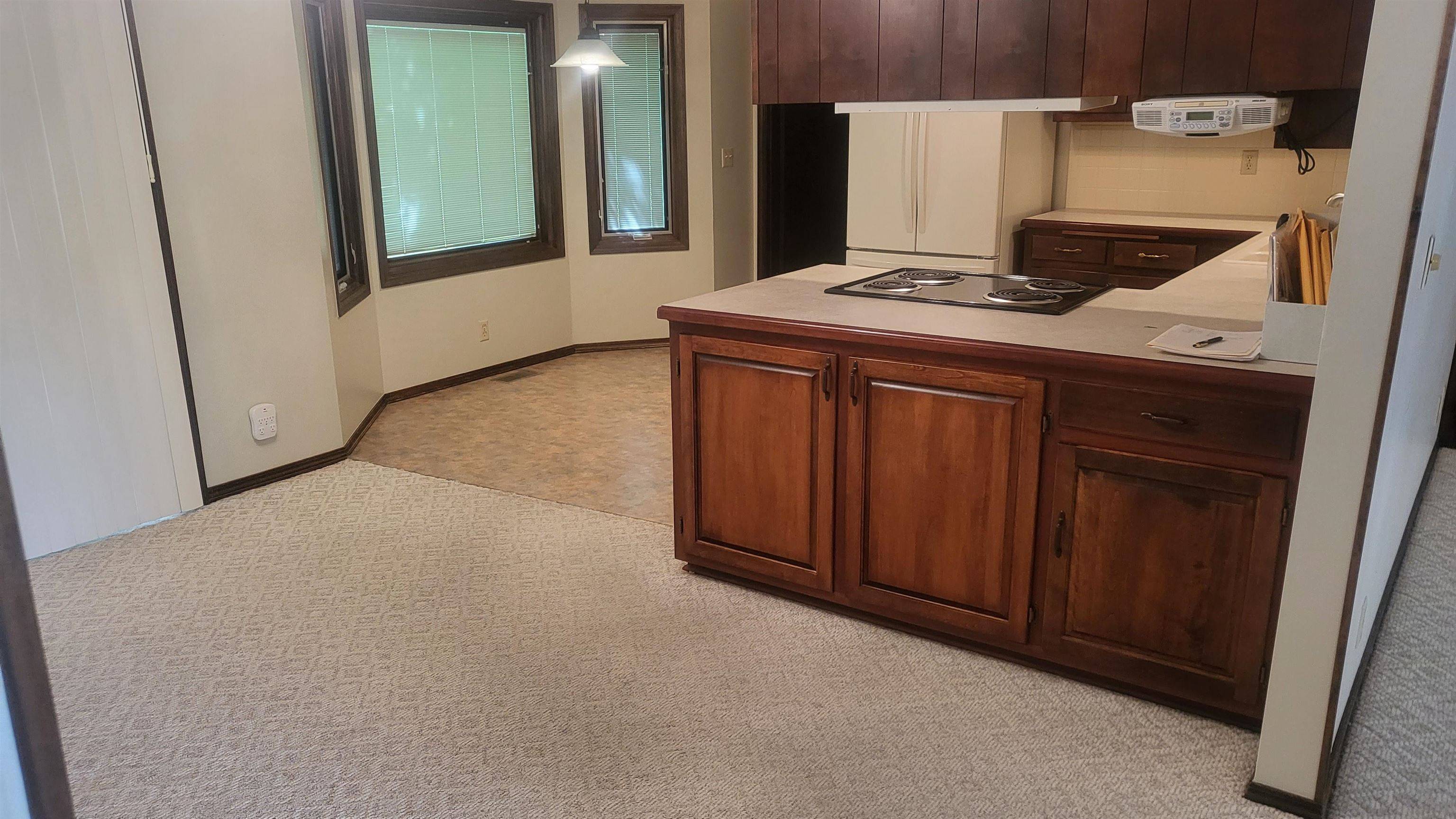 840 Trinity Court, Newton, KS 67114