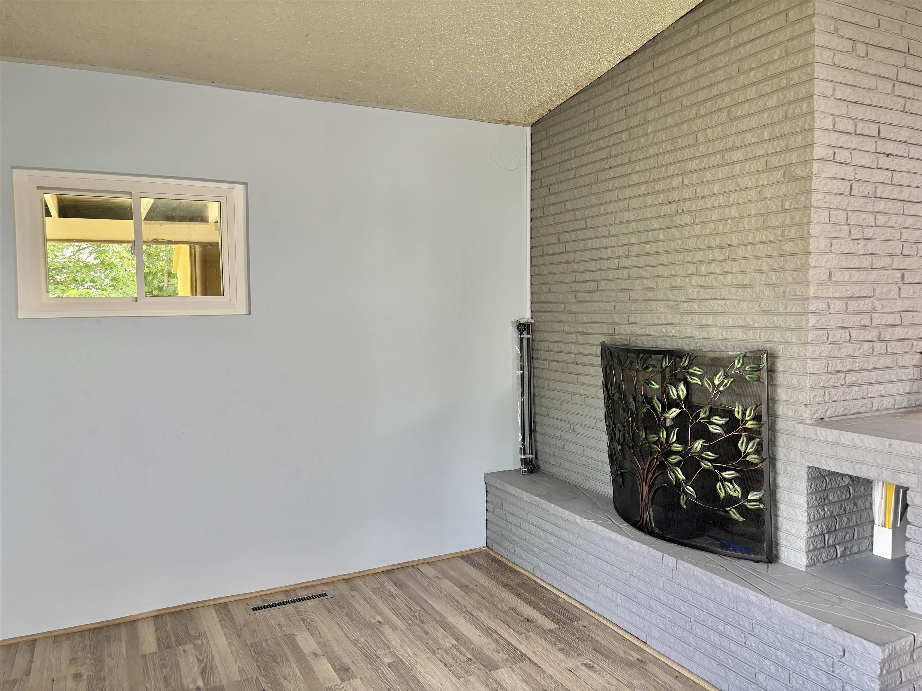 1772 S Clifton, Wichita, KS 67218