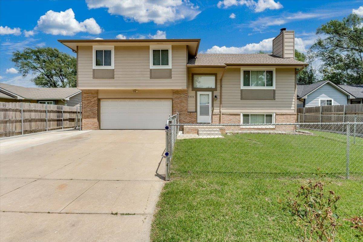5434 S Washington Ave, Wichita, KS 67216