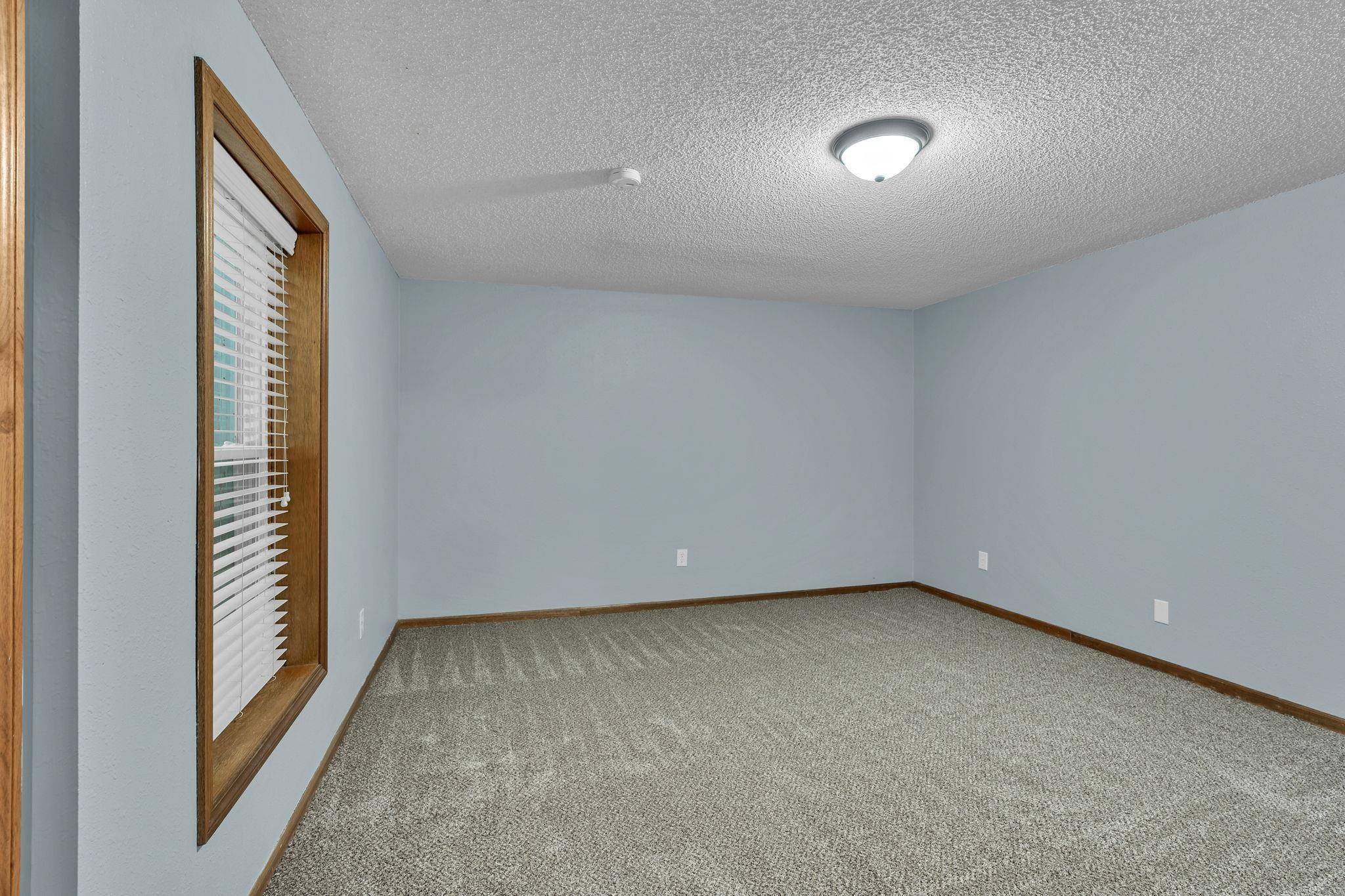 1717 S Cypress #1112, Wichita, KS 67207