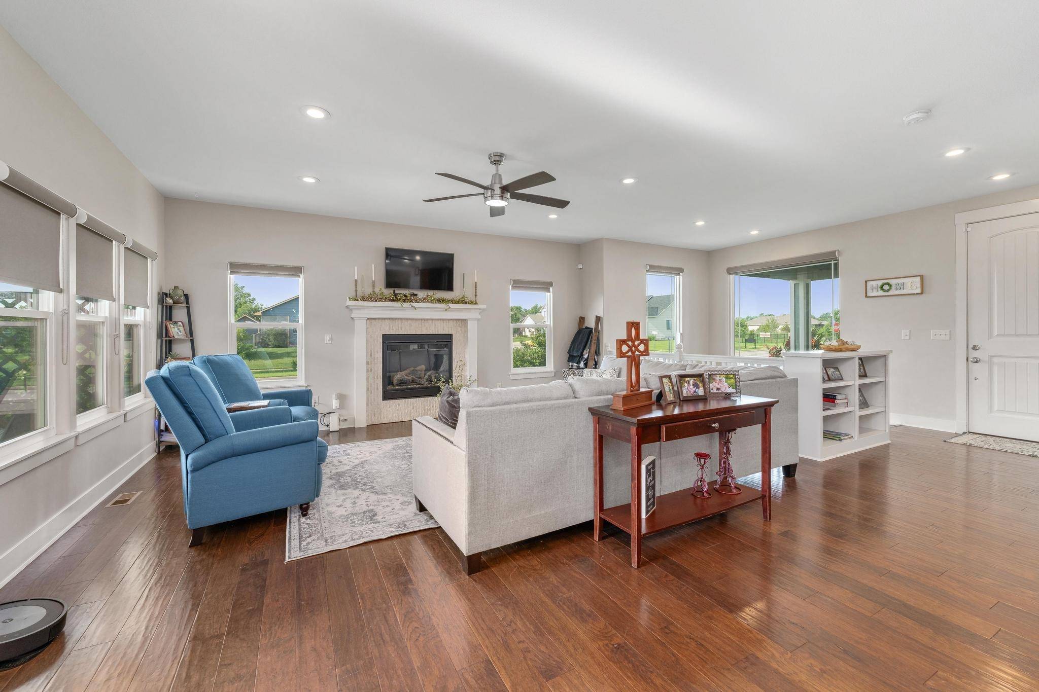 5104 N Colonial Ave, Bel Aire, KS 67226