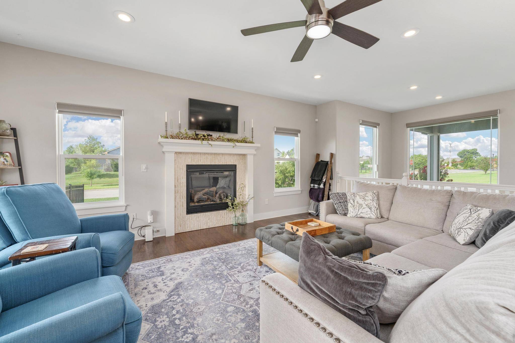 5104 N Colonial Ave, Bel Aire, KS 67226
