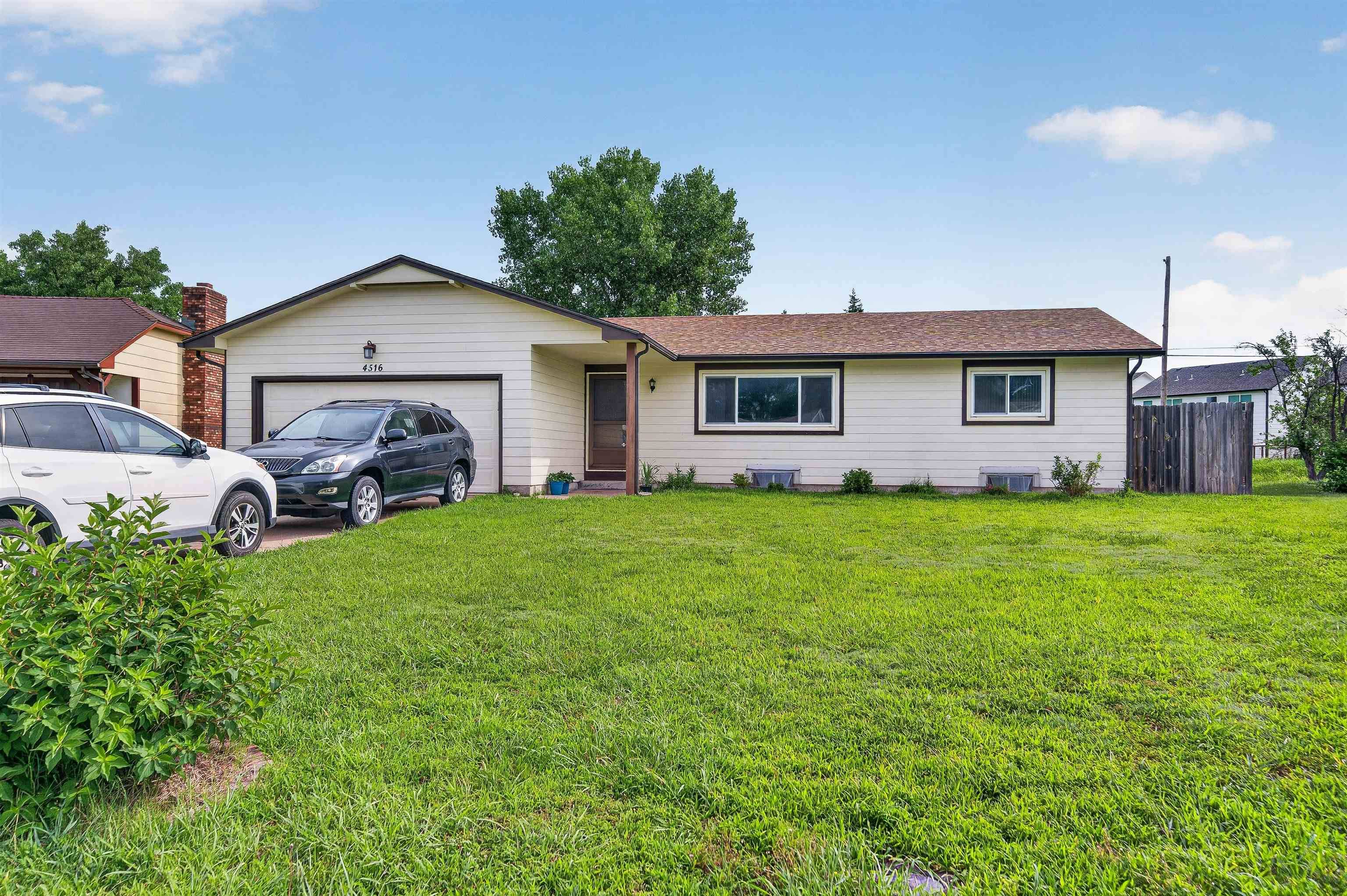 4516 E 27th St N, Wichita, KS 67220