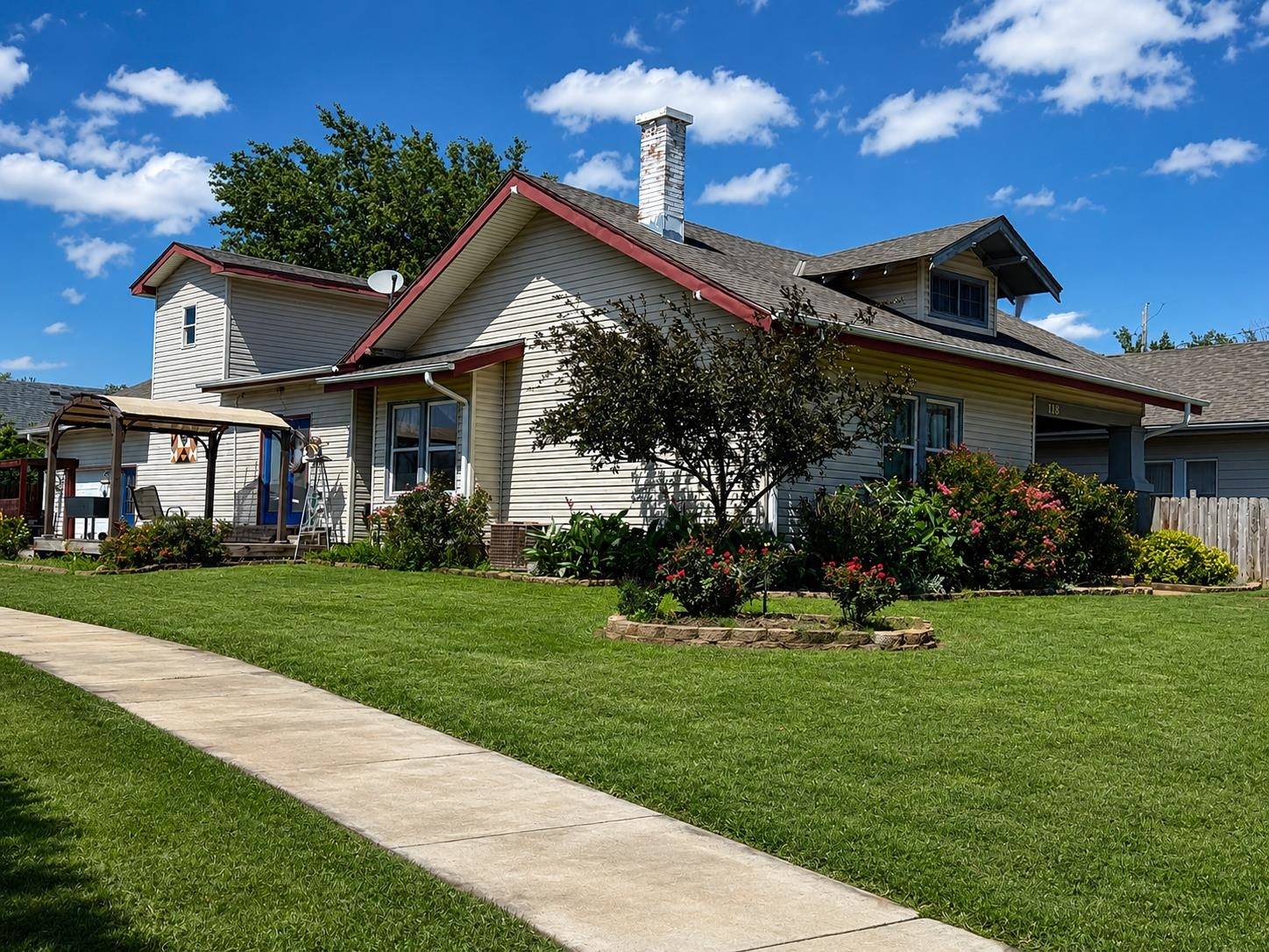 118 W 1st Avenue, Caldwell, KS 67022