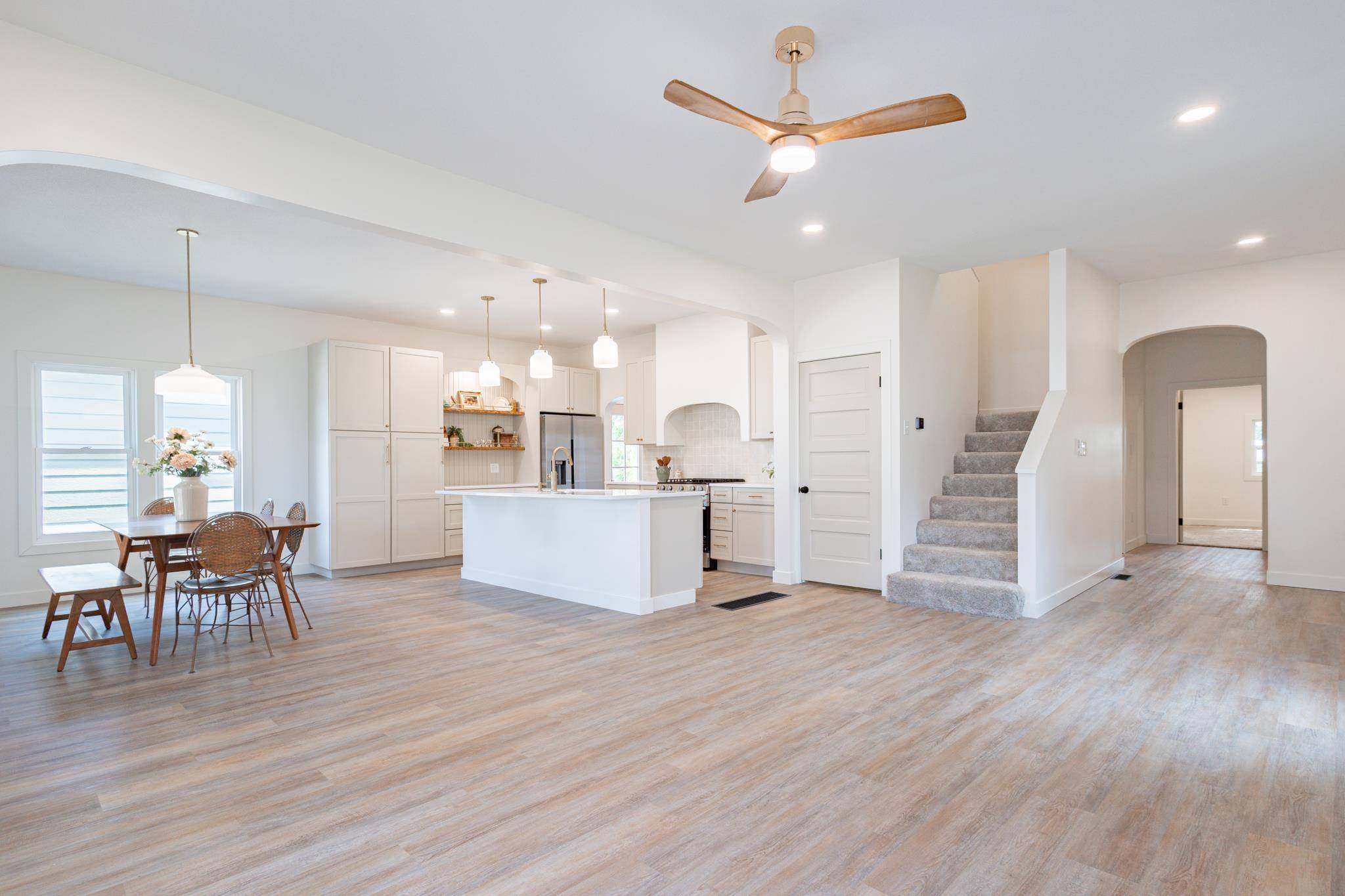 612 Delia Avenue, Minneapolis, KS 67467