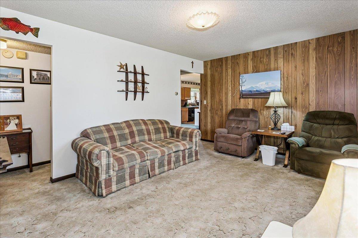 1709 W 5th Ave, El Dorado, KS 67042