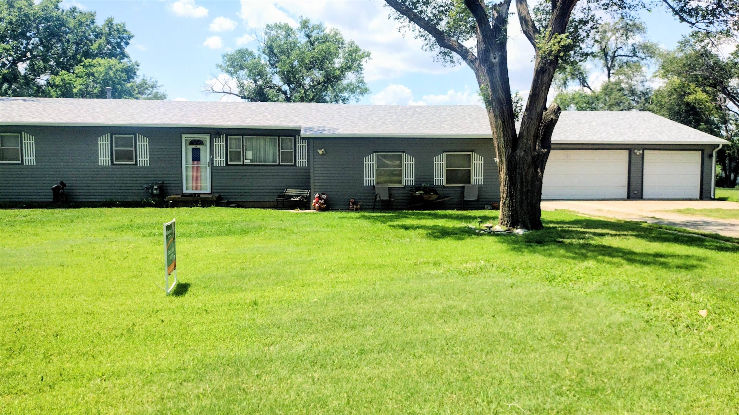 501 Westridge, Hutchinson, KS 67501