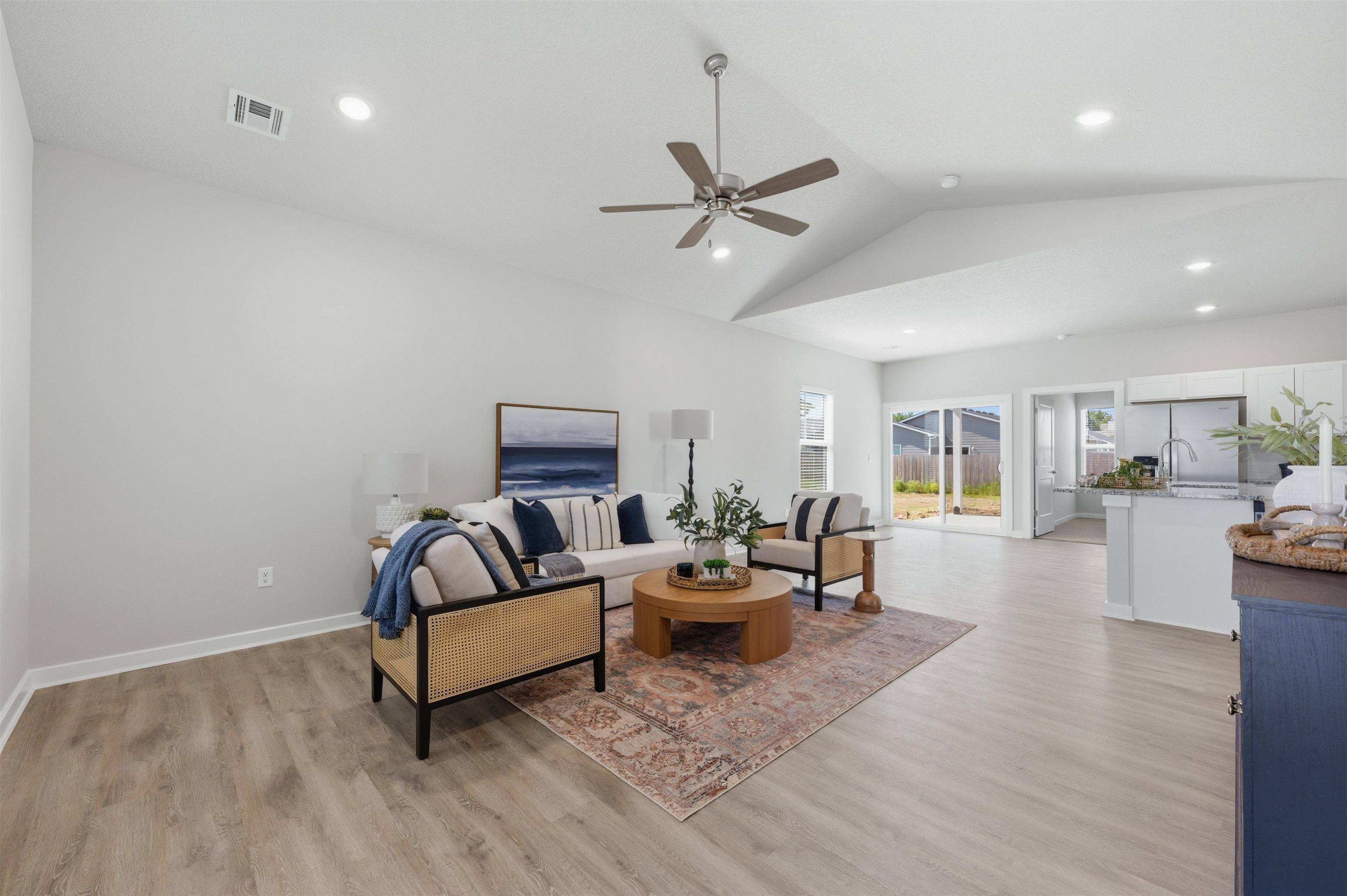 1570 N Emerald Valley Dr, Mulvane, KS 67110