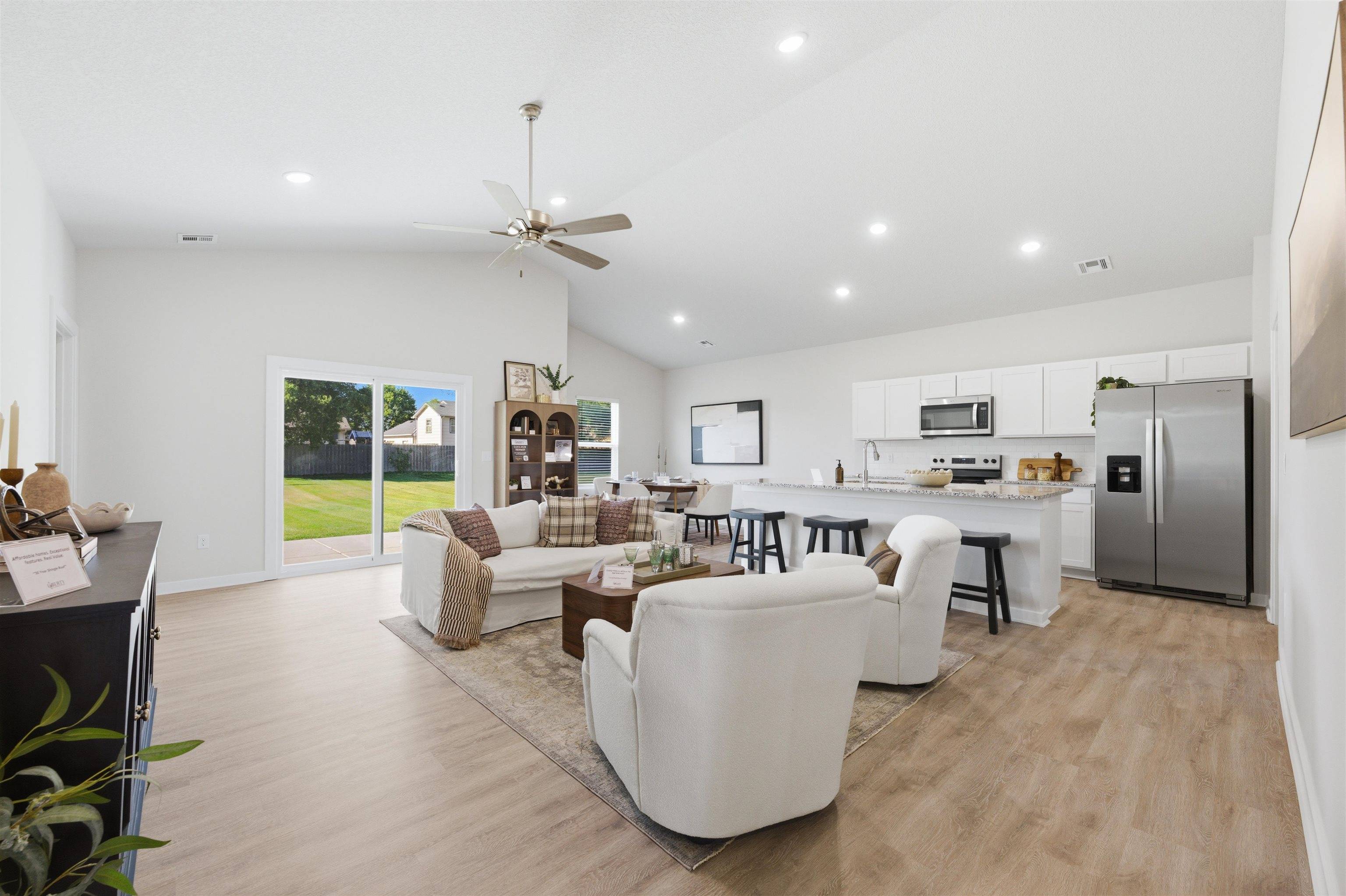 1606 N Topaz Ln, Mulvane, KS 67110
