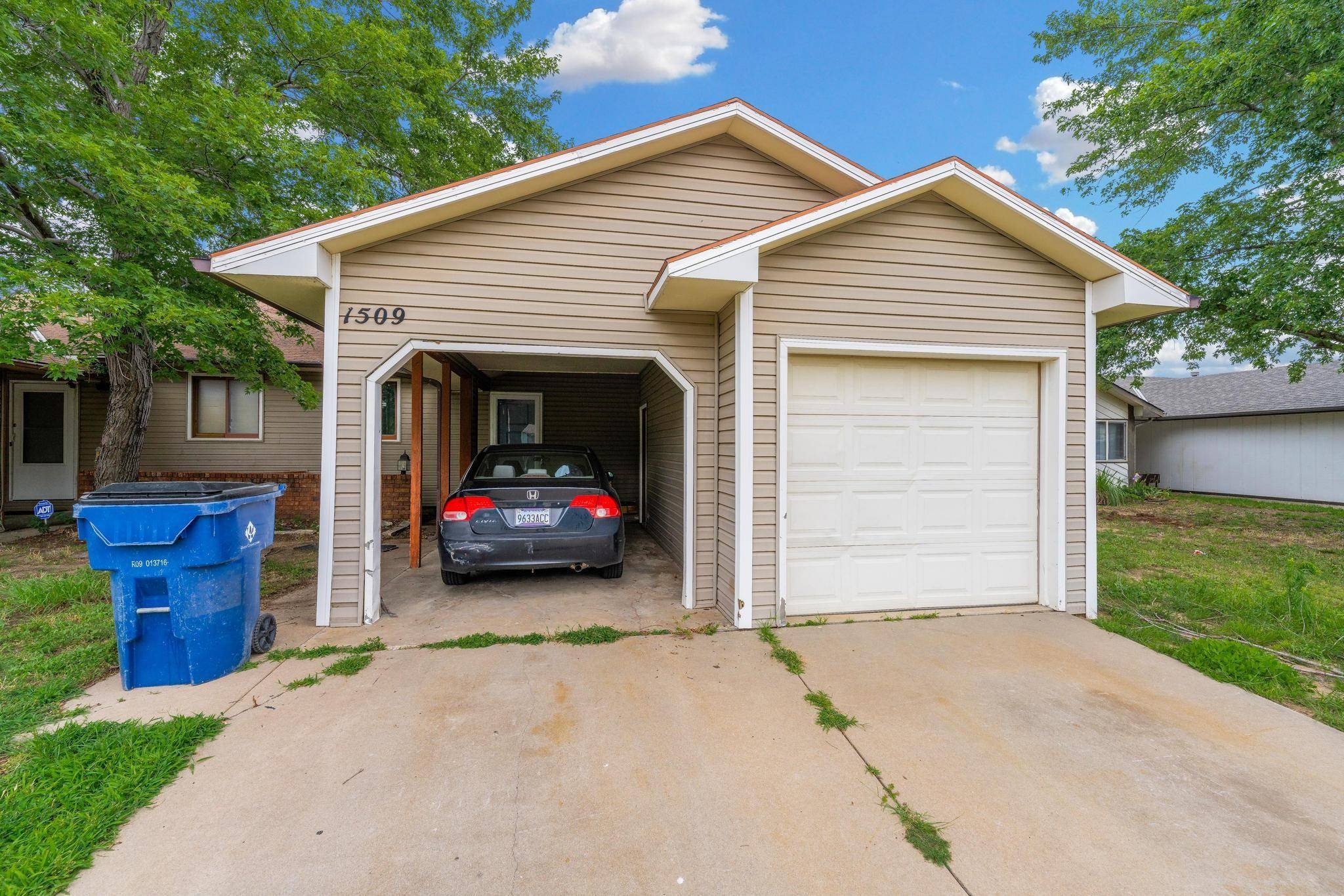1509 N Smith Cir, Wichita, KS 67212
