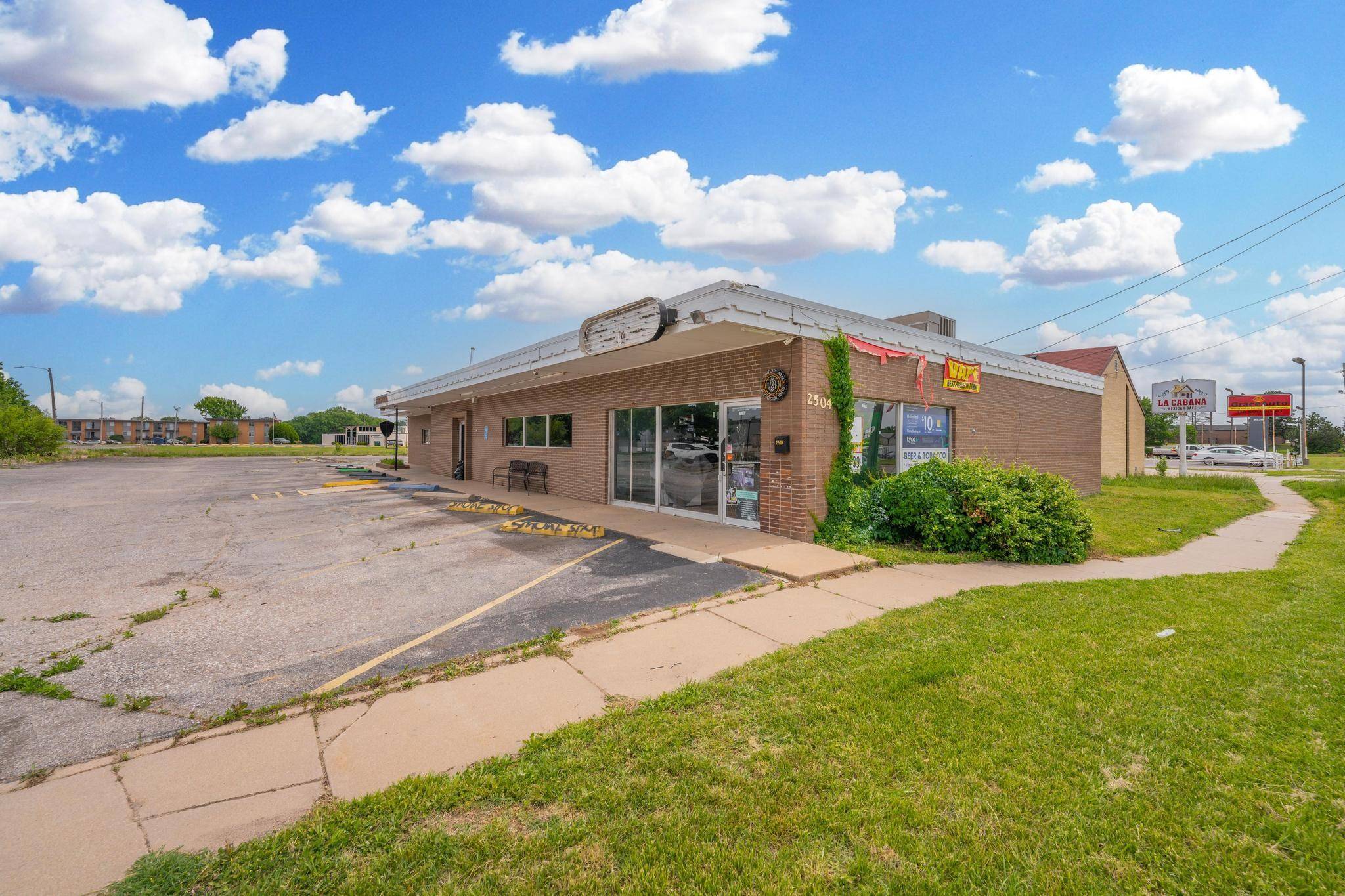 2502 S Oliver Ave, Wichita, KS 67210