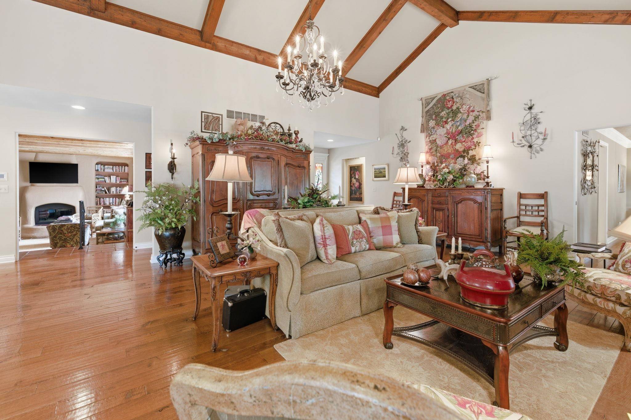 1440 N Gatewood, Wichita, KS 67206