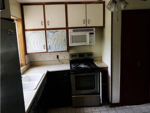 1108 E Tulsa St, Wichita, KS 67216