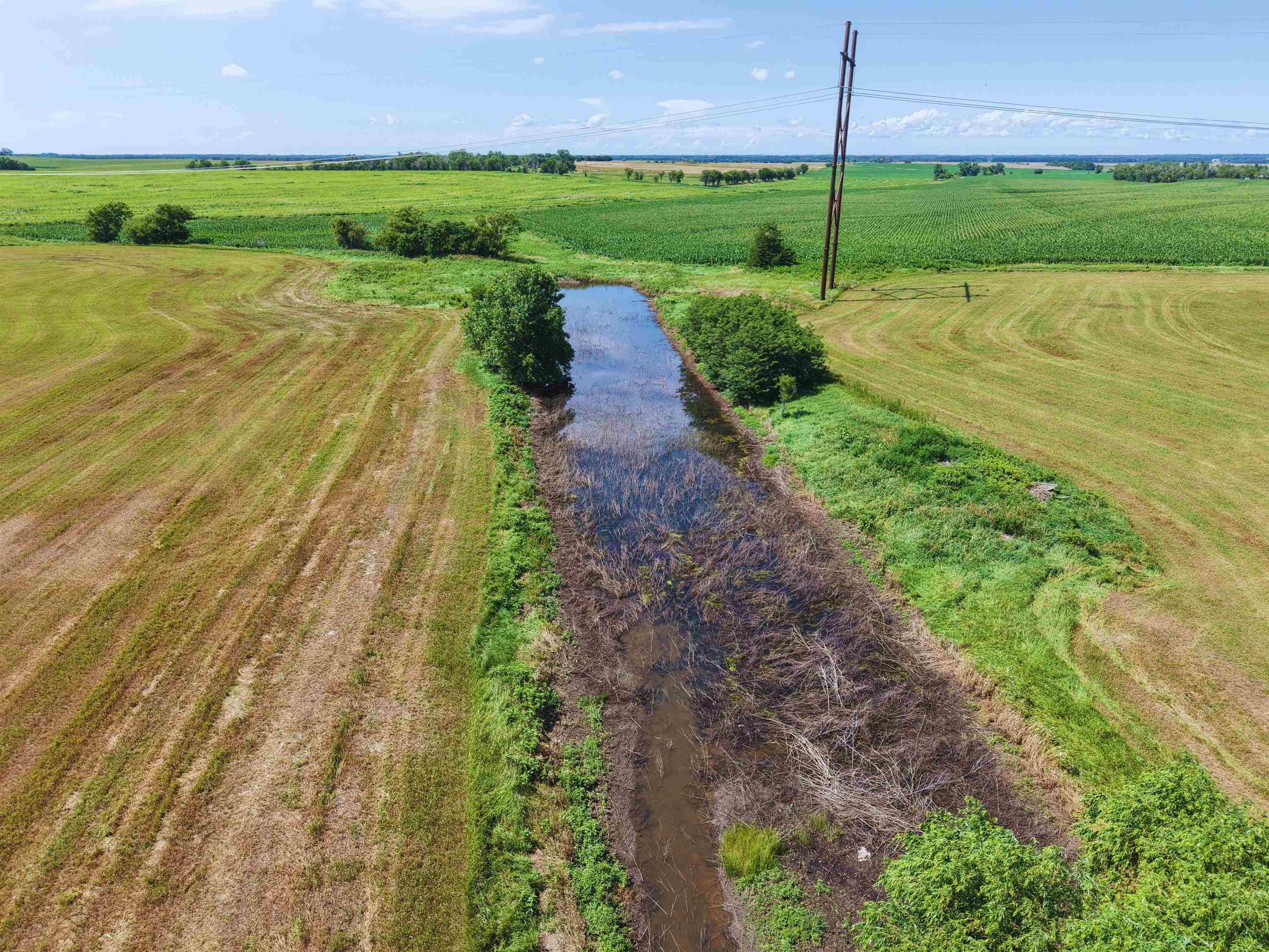 347 1700 Ave, Abilene, KS 67410-0000