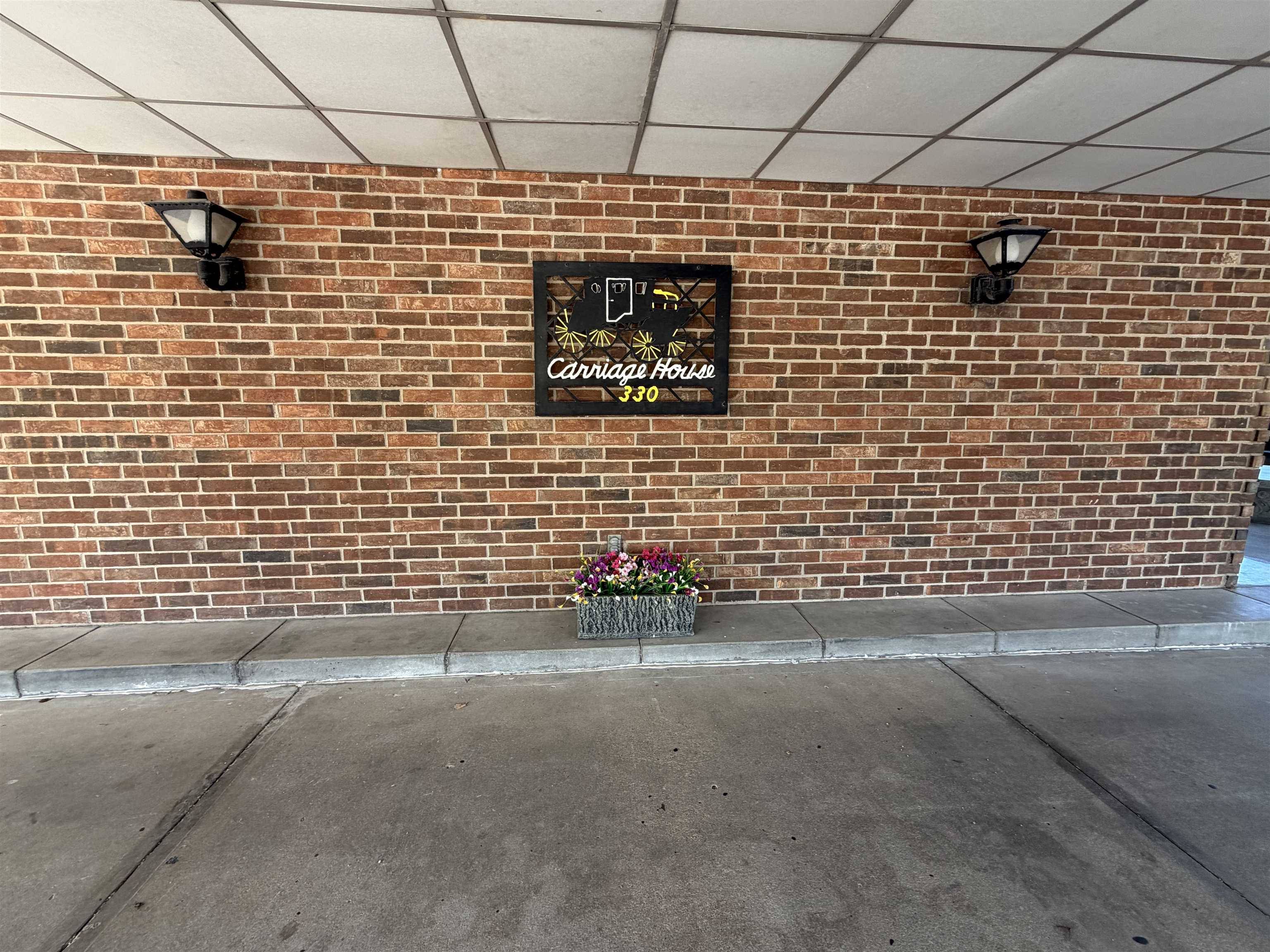 330 W Central Ave, El Dorado, KS 67042