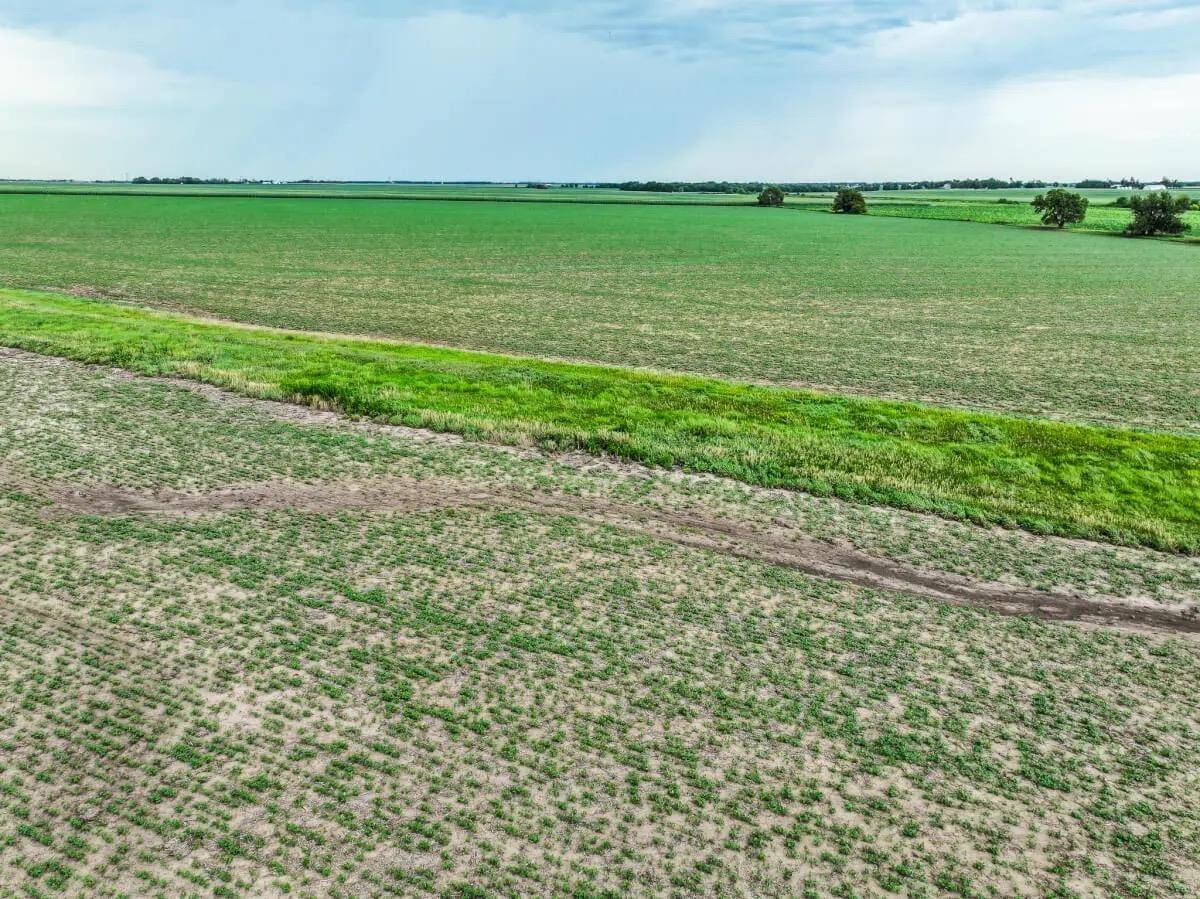 000 17th Ave, Mcpherson, KS 67460
