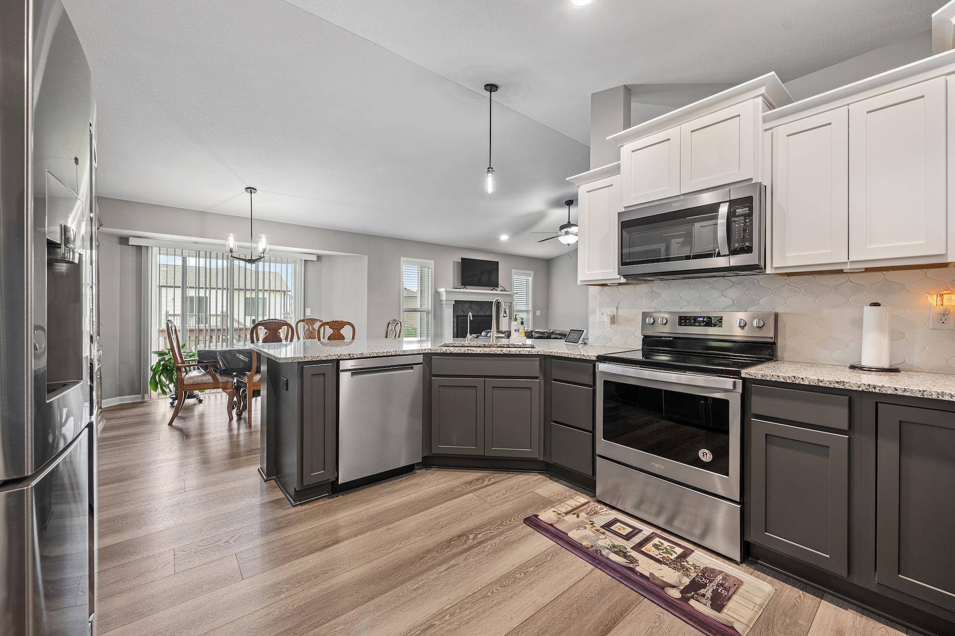 10567 W Sondra Ct, Maize, KS 67101-4122