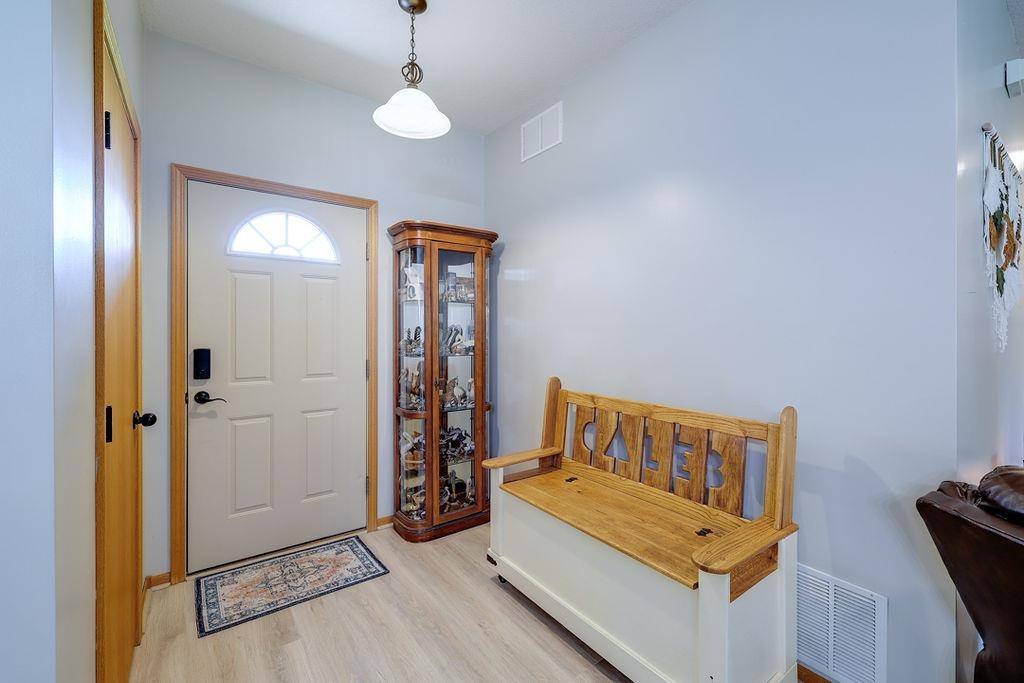 1 Lomond Terrace, Winfield, KS 67156