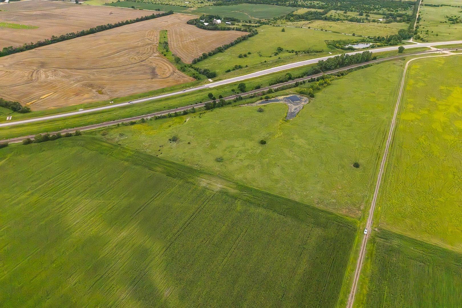 7997 N N Webb, Walton, KS 67151