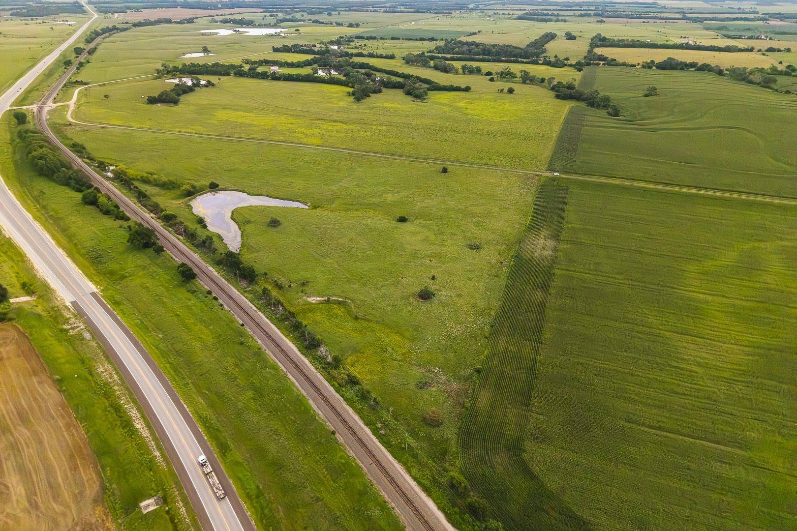 7997 N N Webb, Walton, KS 67151