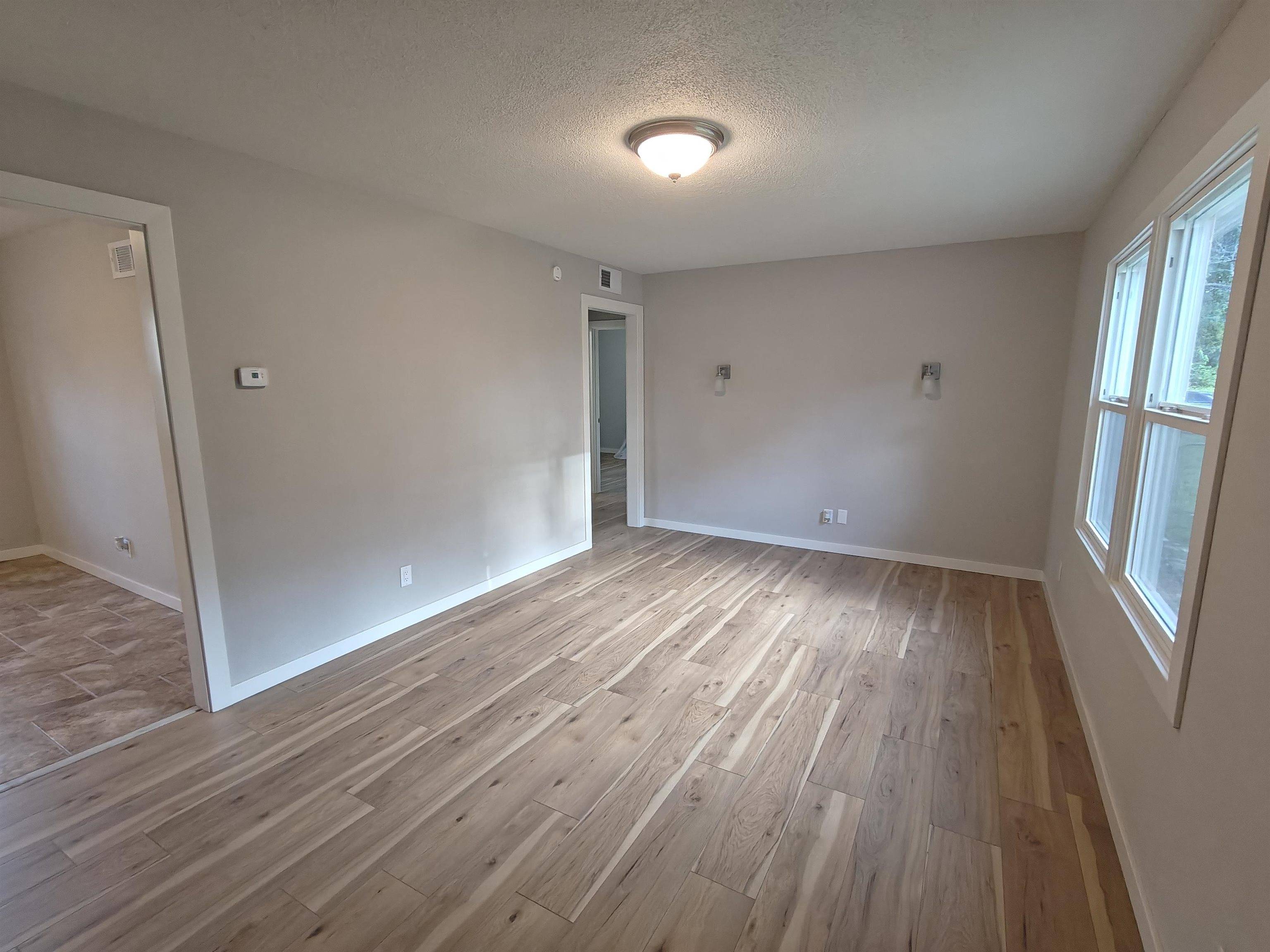 3568 S Downtain, Wichita, KS 67217