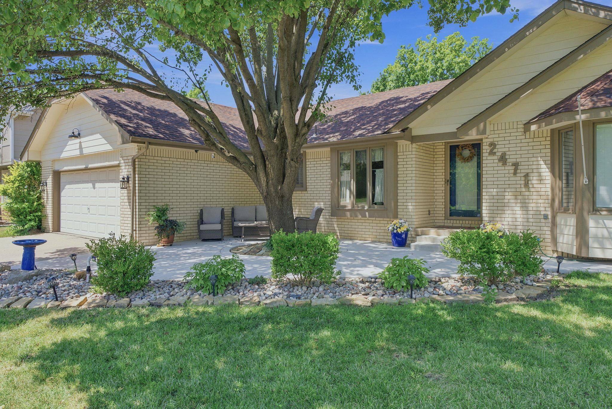 2471 N Winstead Cir, Wichita, KS 67226