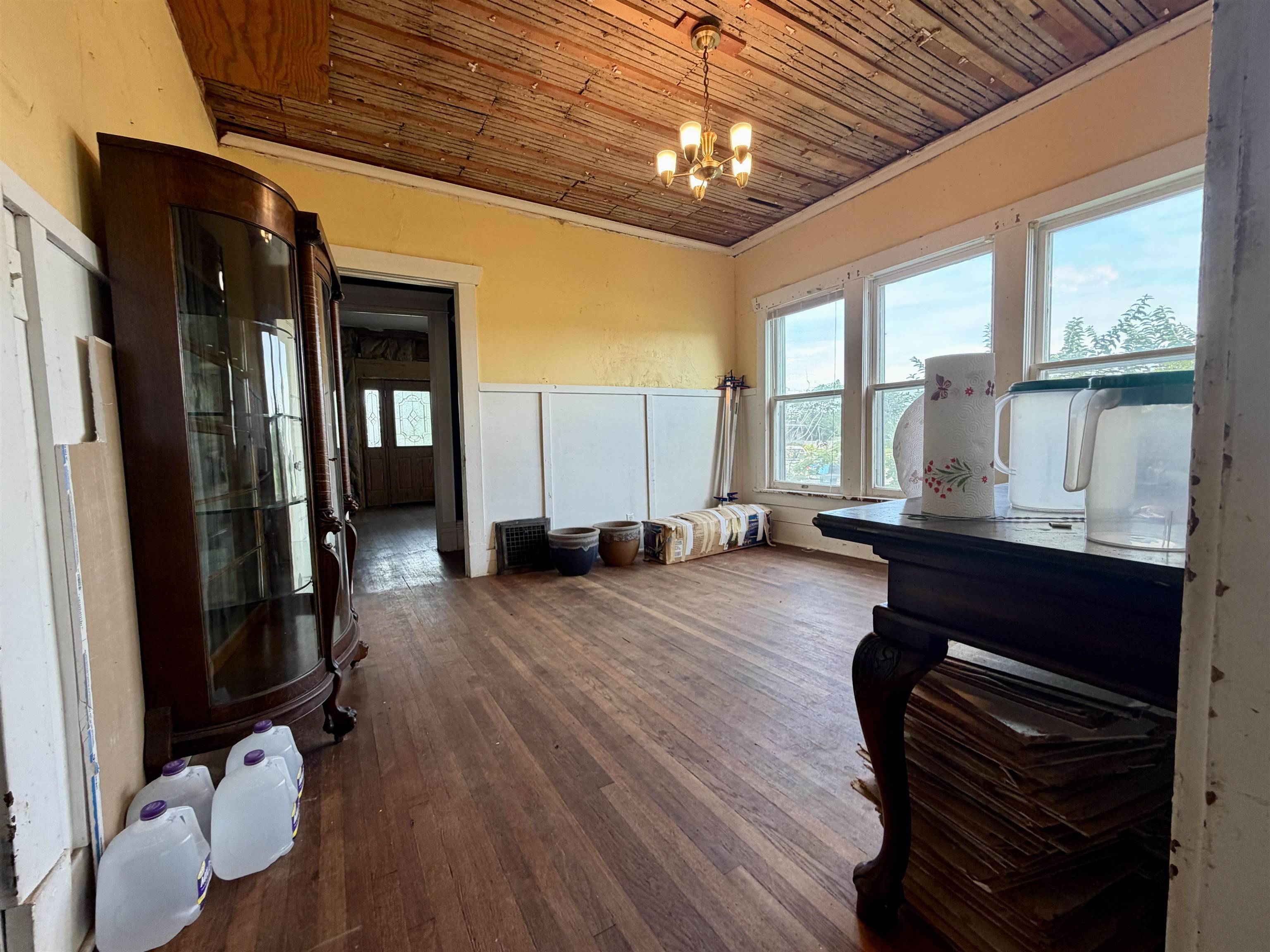 320 N Maple, Eureka, KS 67045