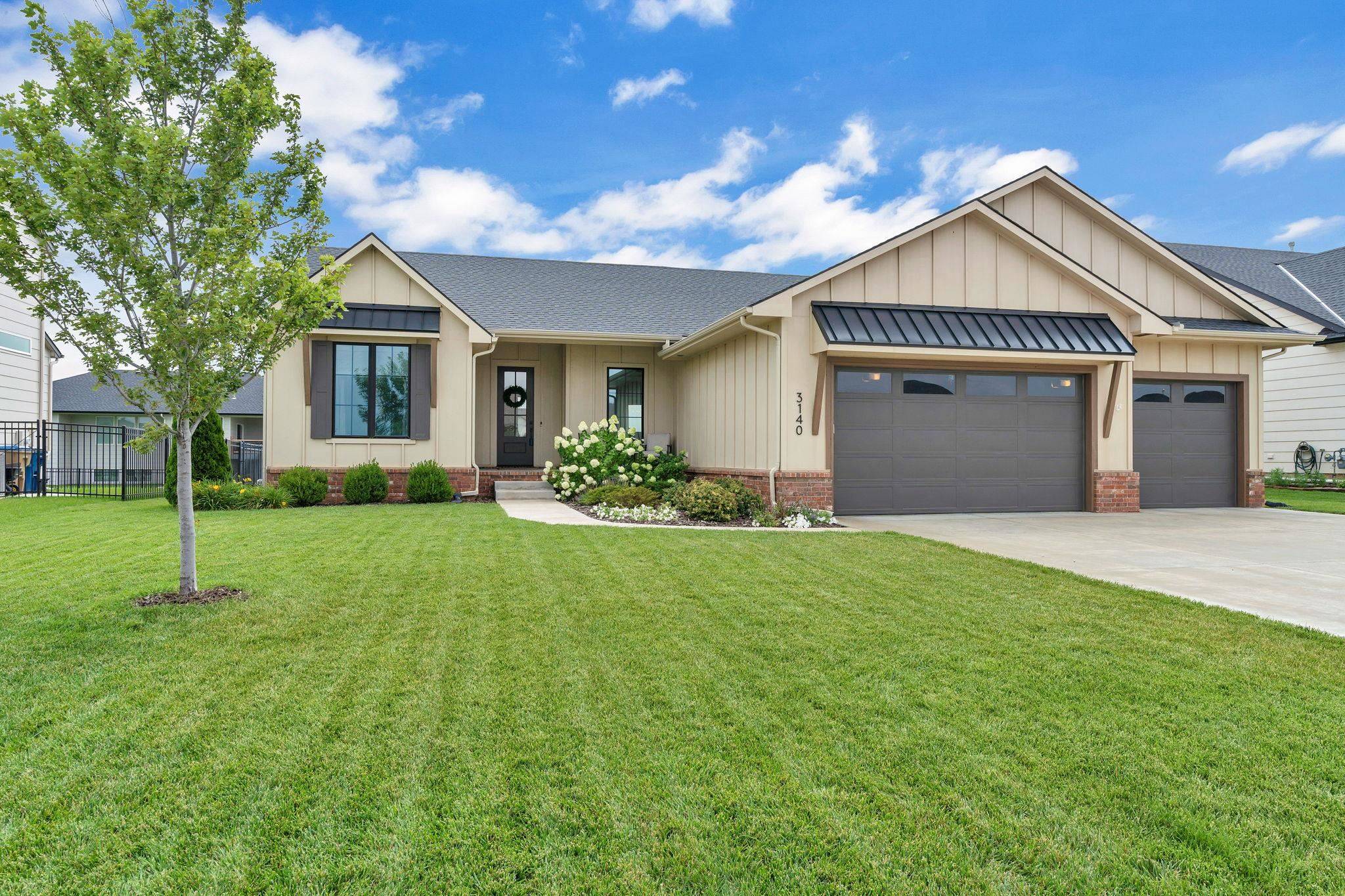 3140 N Pine Grove Cir, Wichita, KS 67205