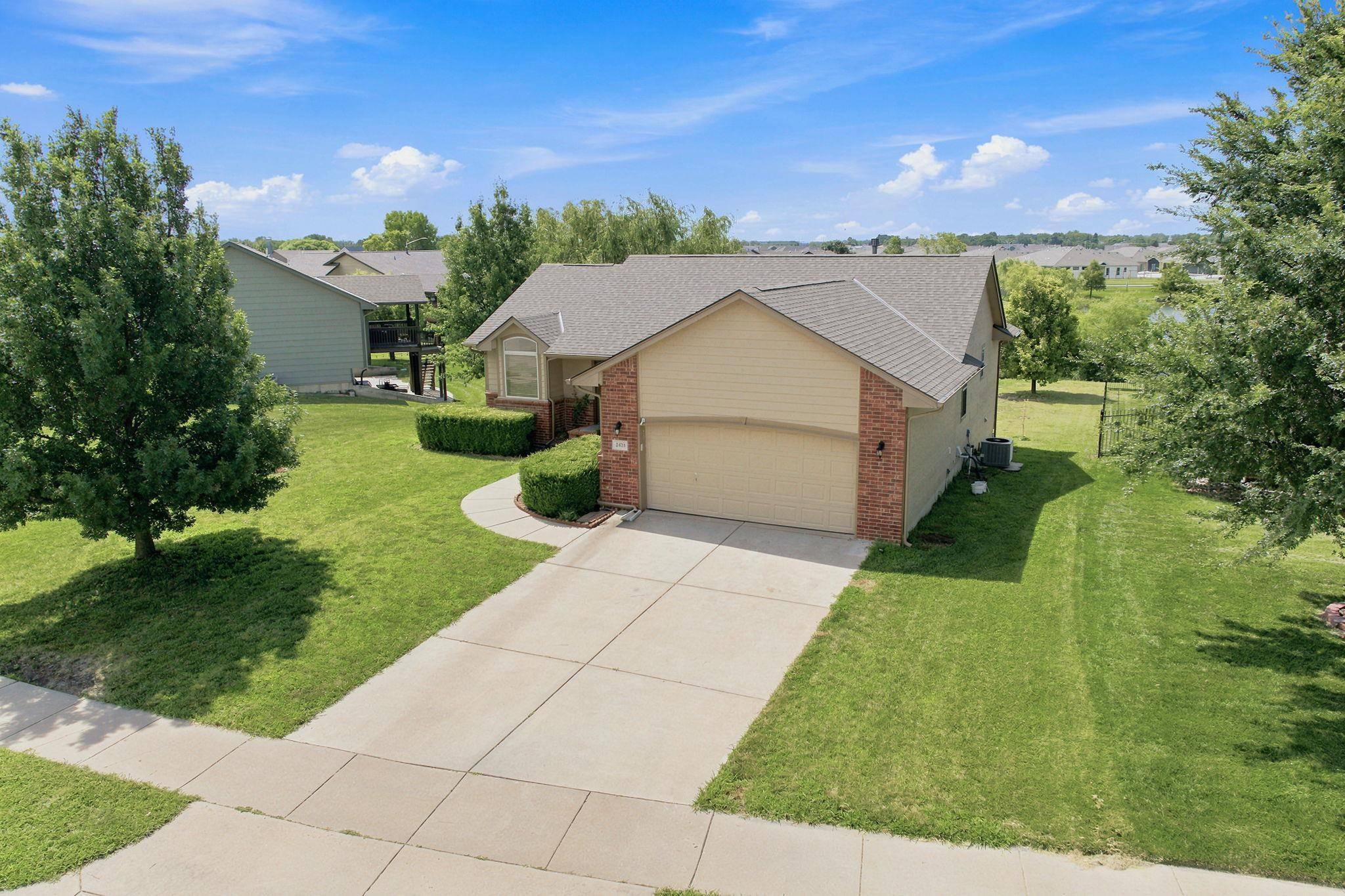 2421 N FIELDSTONE STREET, Andover, KS 67002