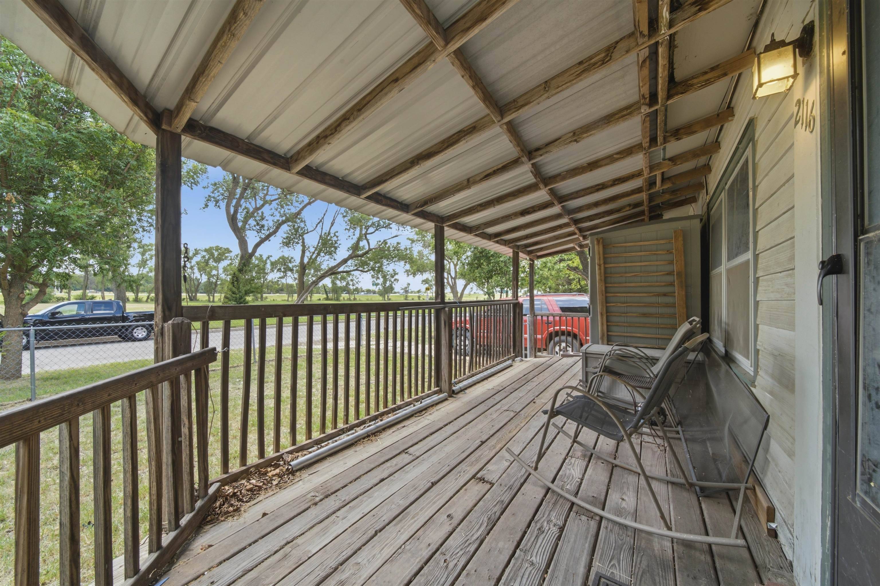 2116 W 35th, Wichita, KS 67217