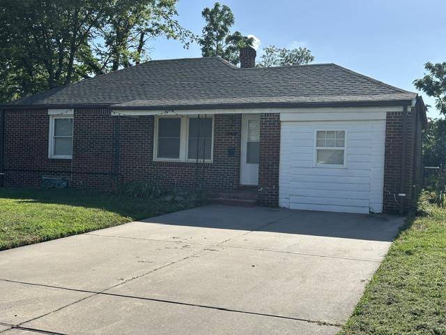 1635 N Bluff, Wichita, KS 67208