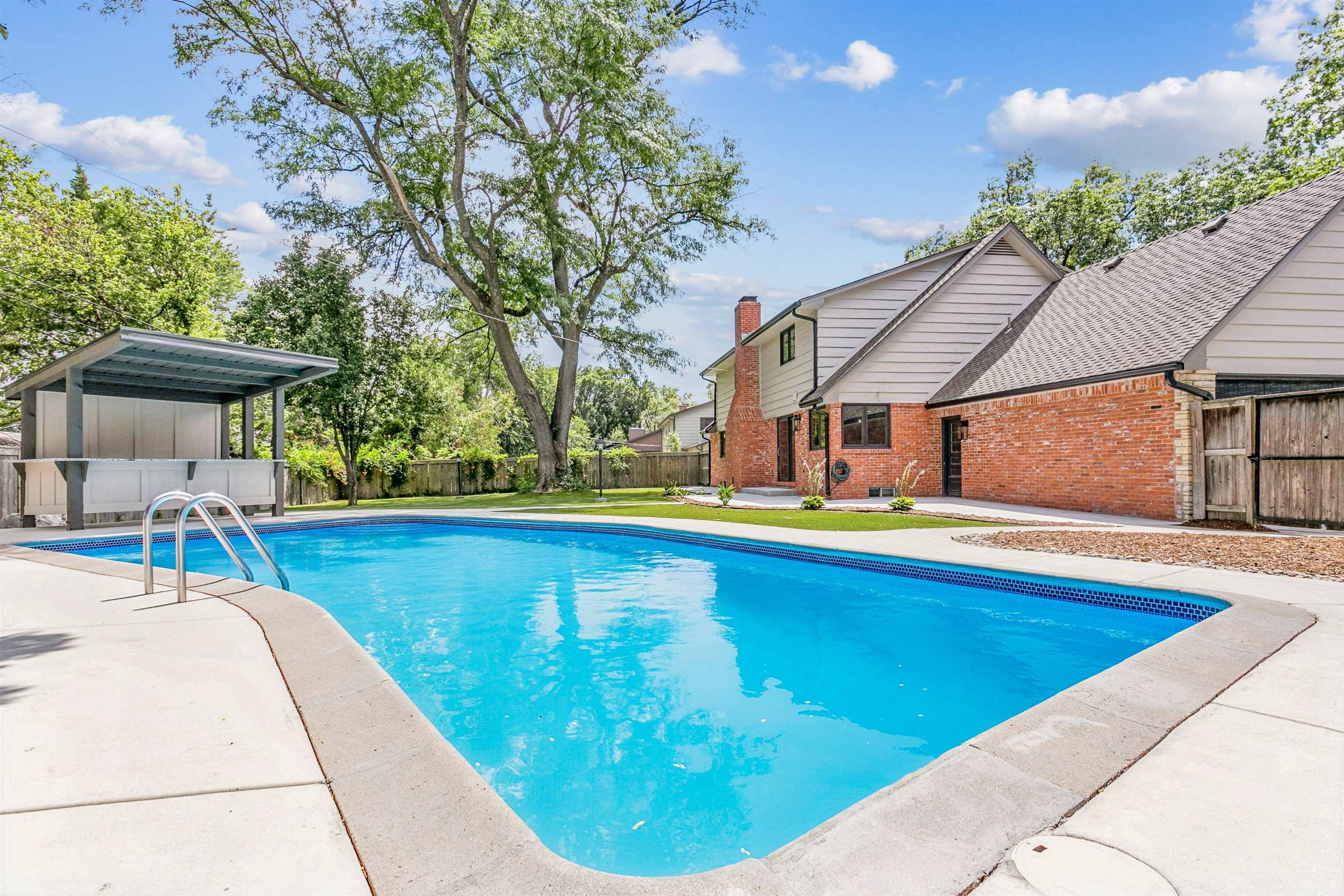 328 N Hampton, Wichita, KS 67206