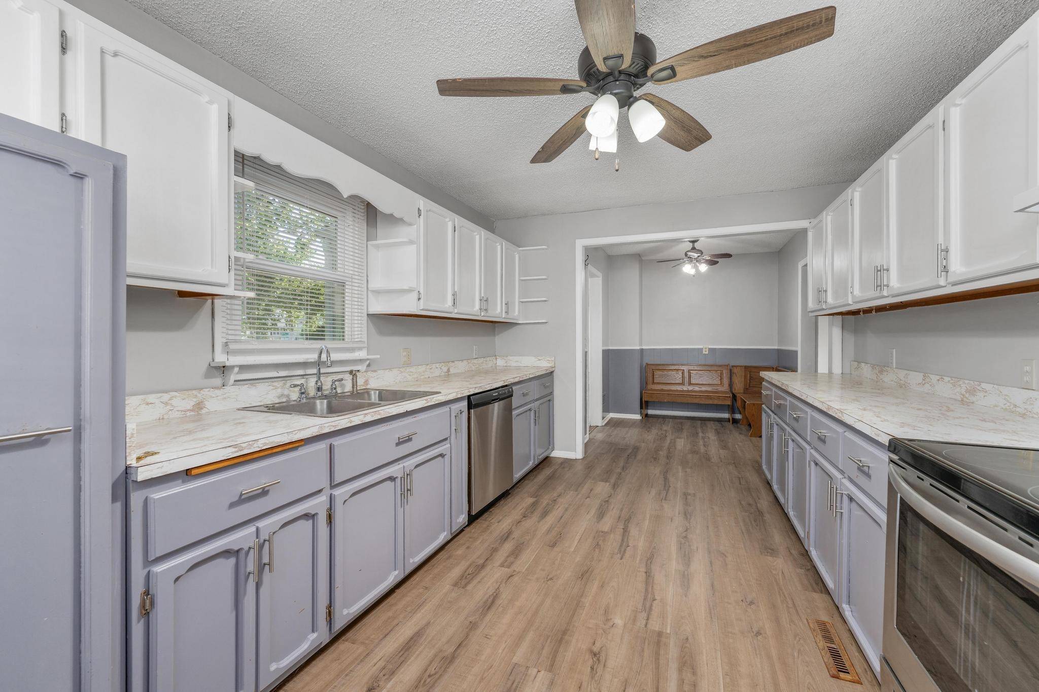 903 S RUTAN, Wichita, KS 67218